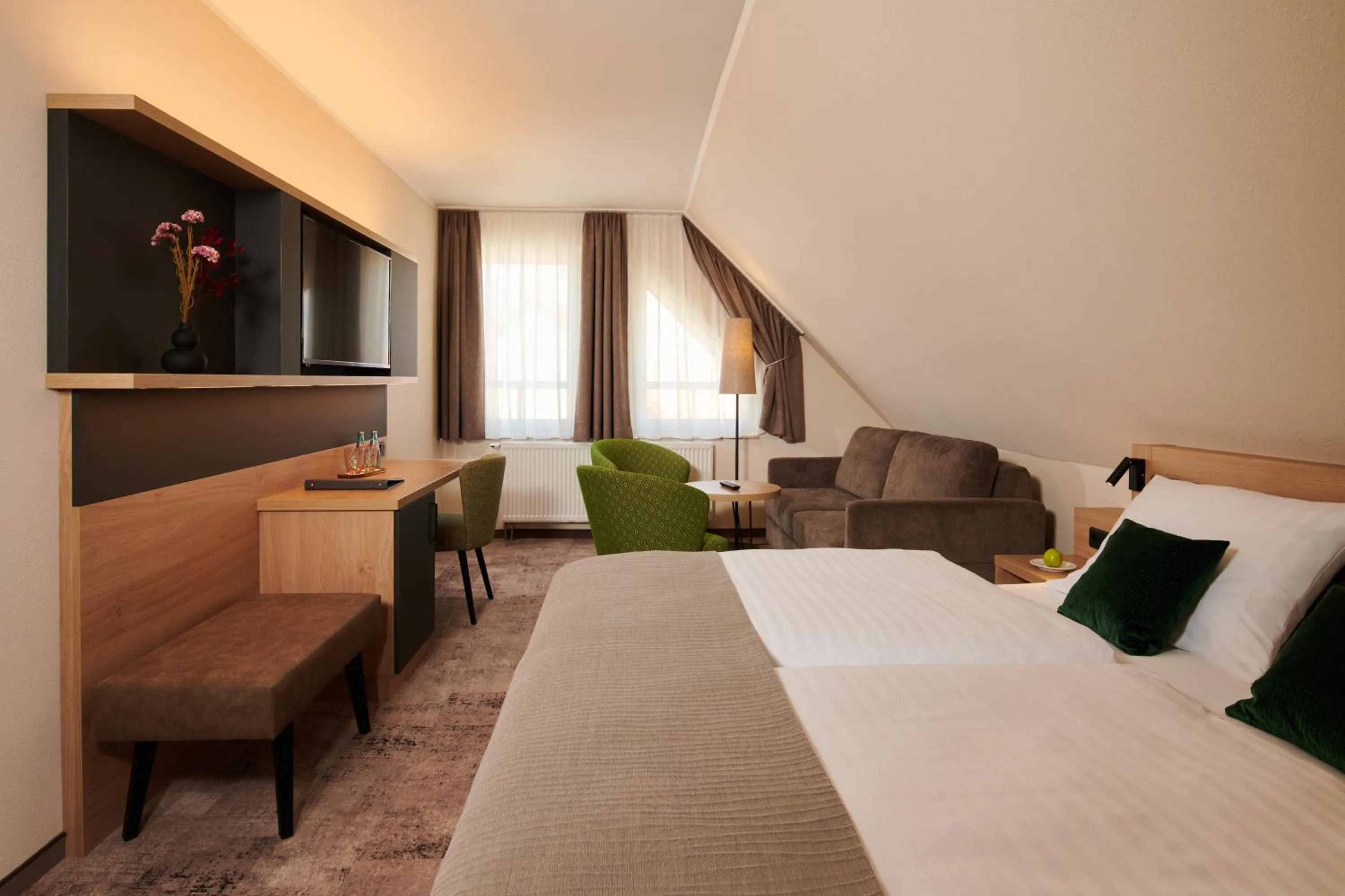 Photo of the whole room, Bed in Parkhotel Neustadt