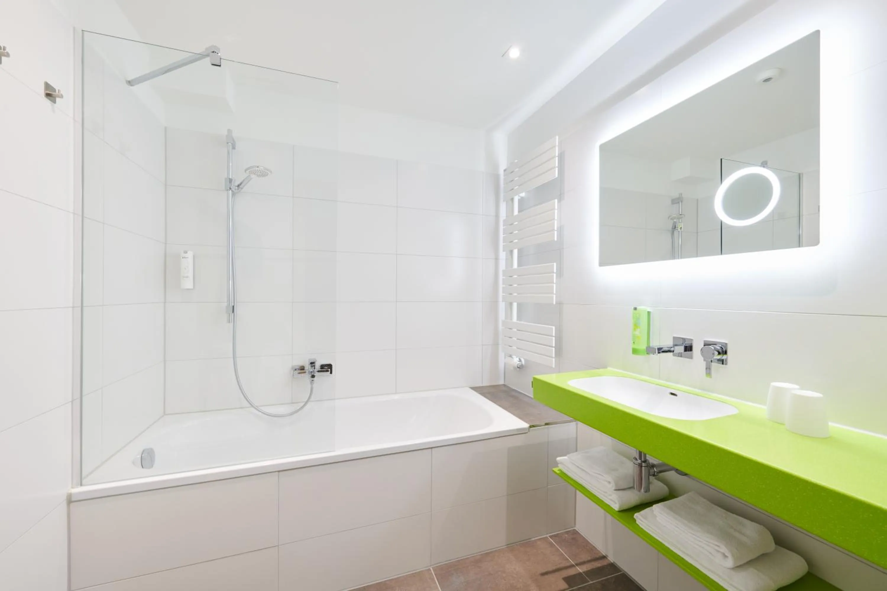 Bathroom in Parkhotel Neustadt