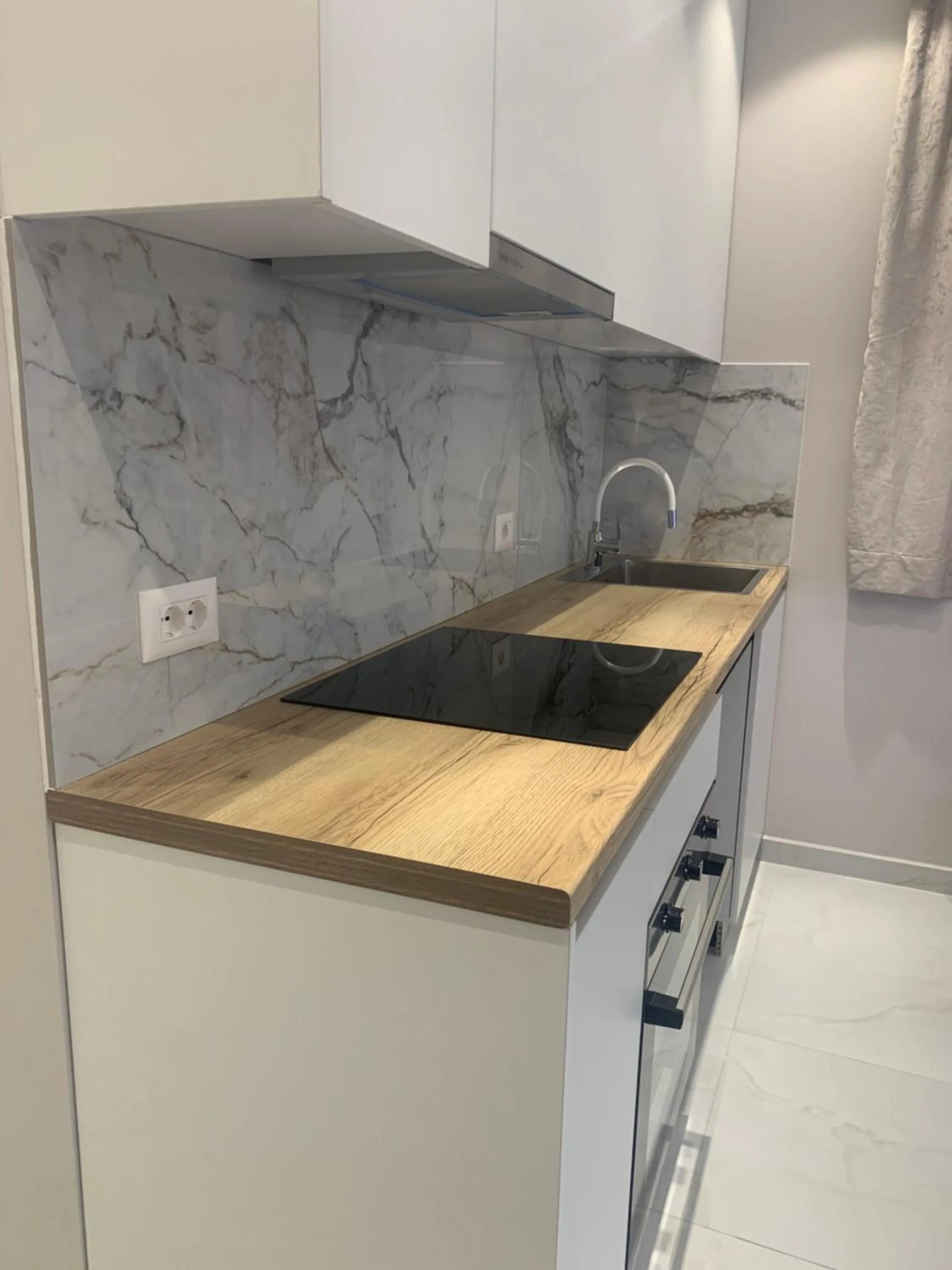 Kitchen or kitchenette in DREAM APARTMENTS Saranda