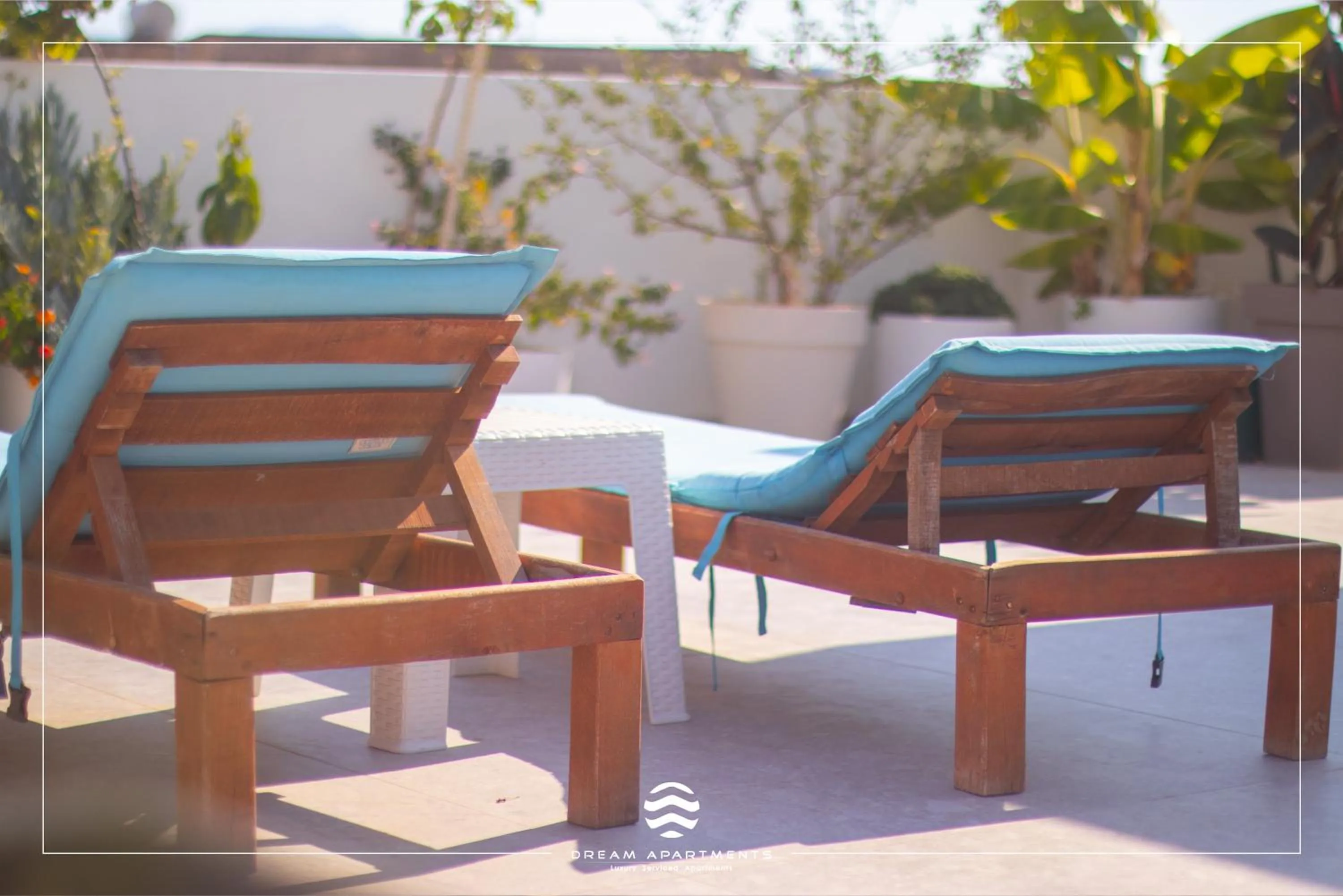 Day in DREAM APARTMENTS Saranda