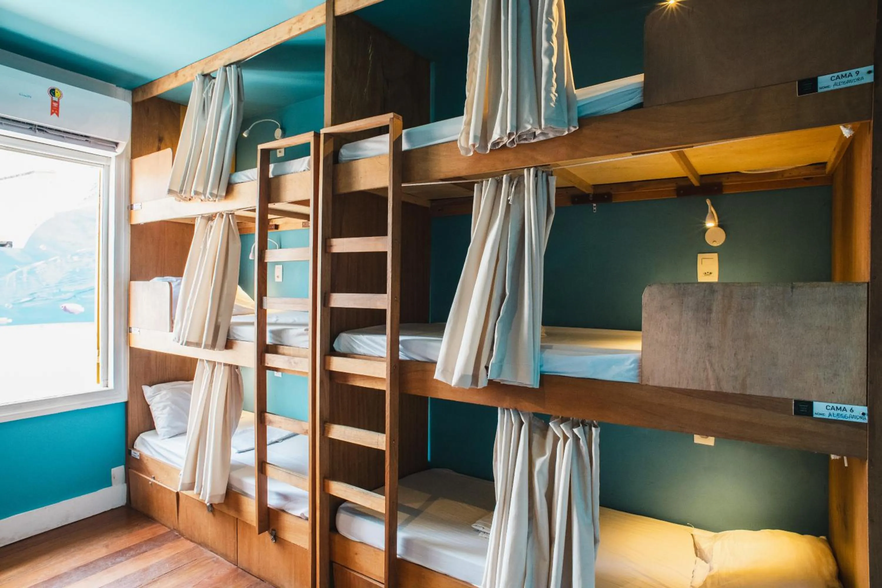 Bedroom, Bed in Longboard Paradise Surf Club