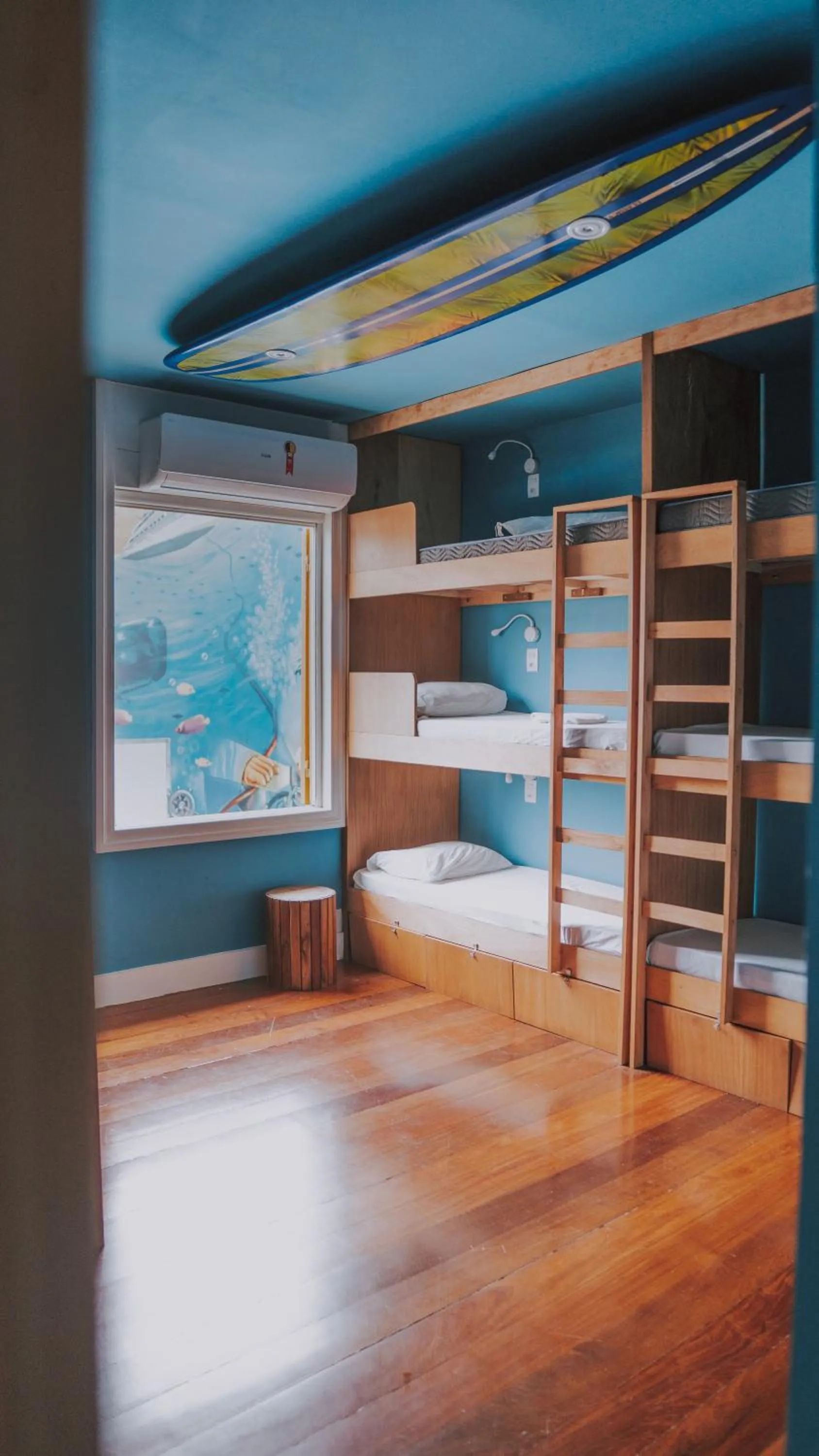 Bedroom, Bed in Longboard Paradise Surf Club