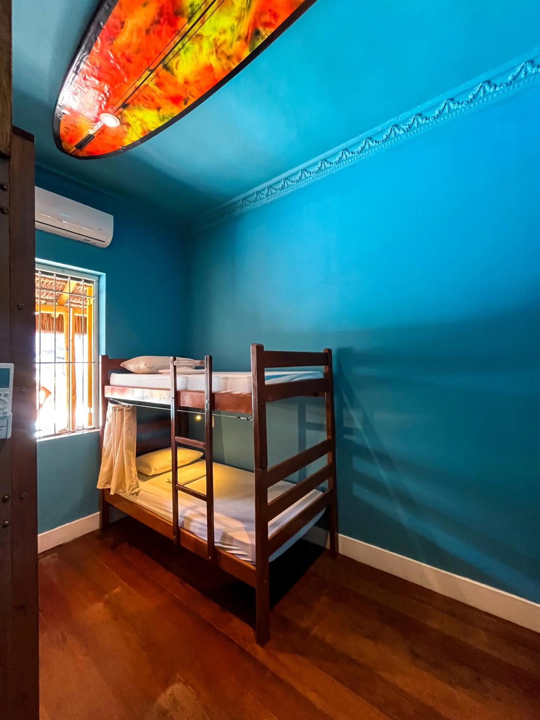 Bedroom, Bed in Longboard Paradise Surf Club