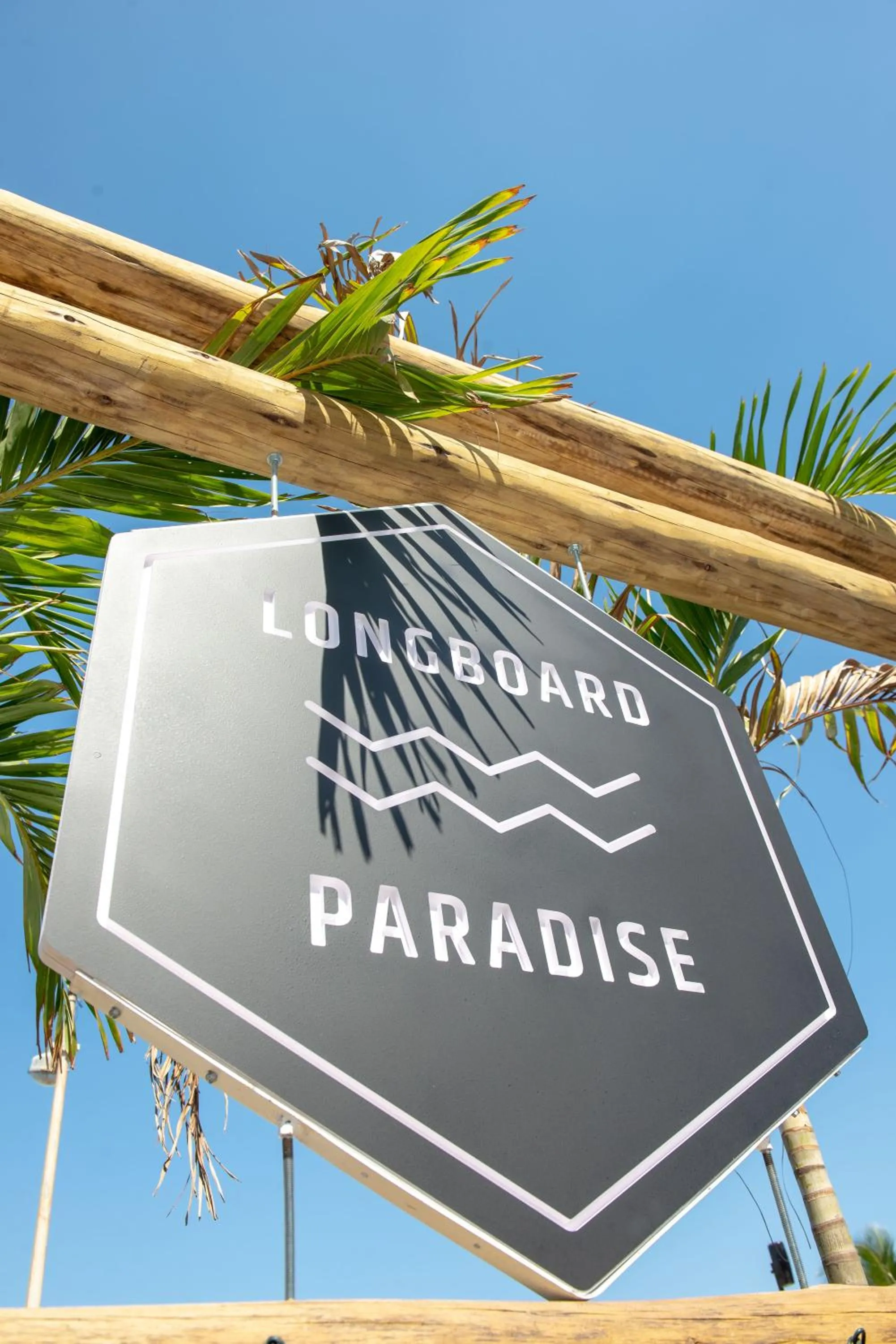 Property building in Longboard Paradise Surf Club