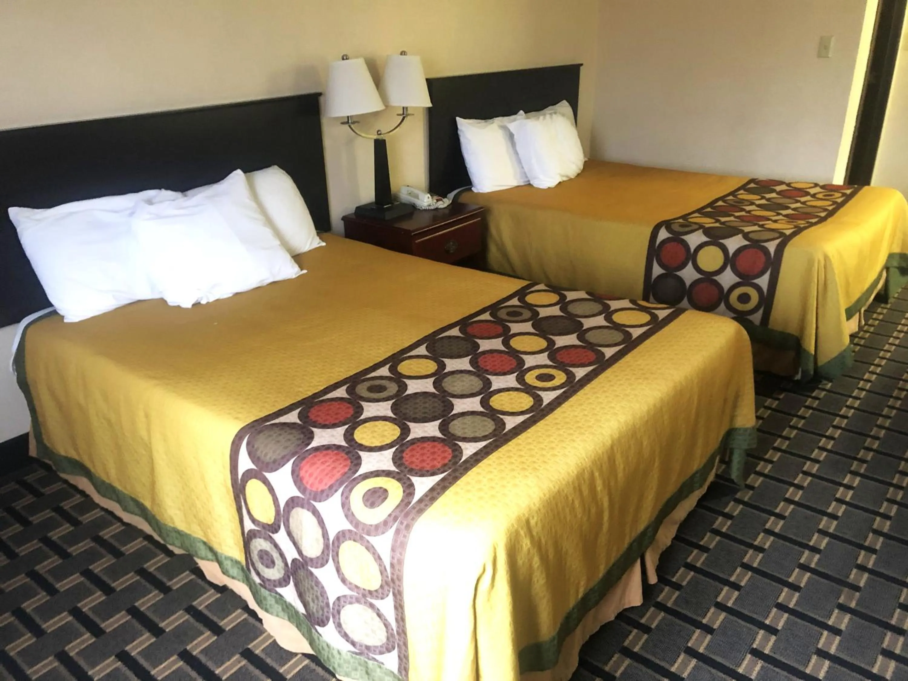 Bed in Hotel 7 Inn Vienna