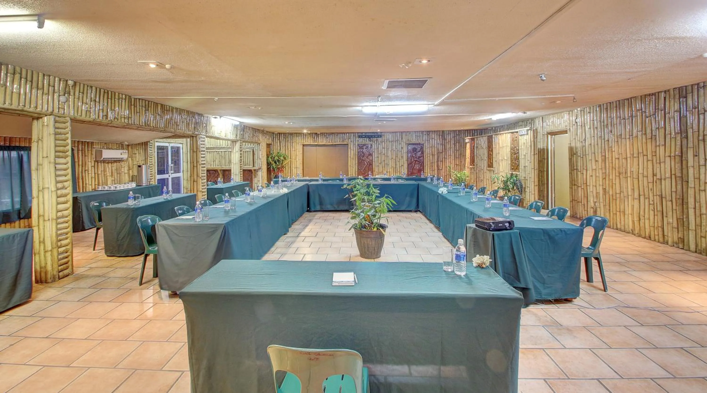 Area and facilities in King Solomon Hotel