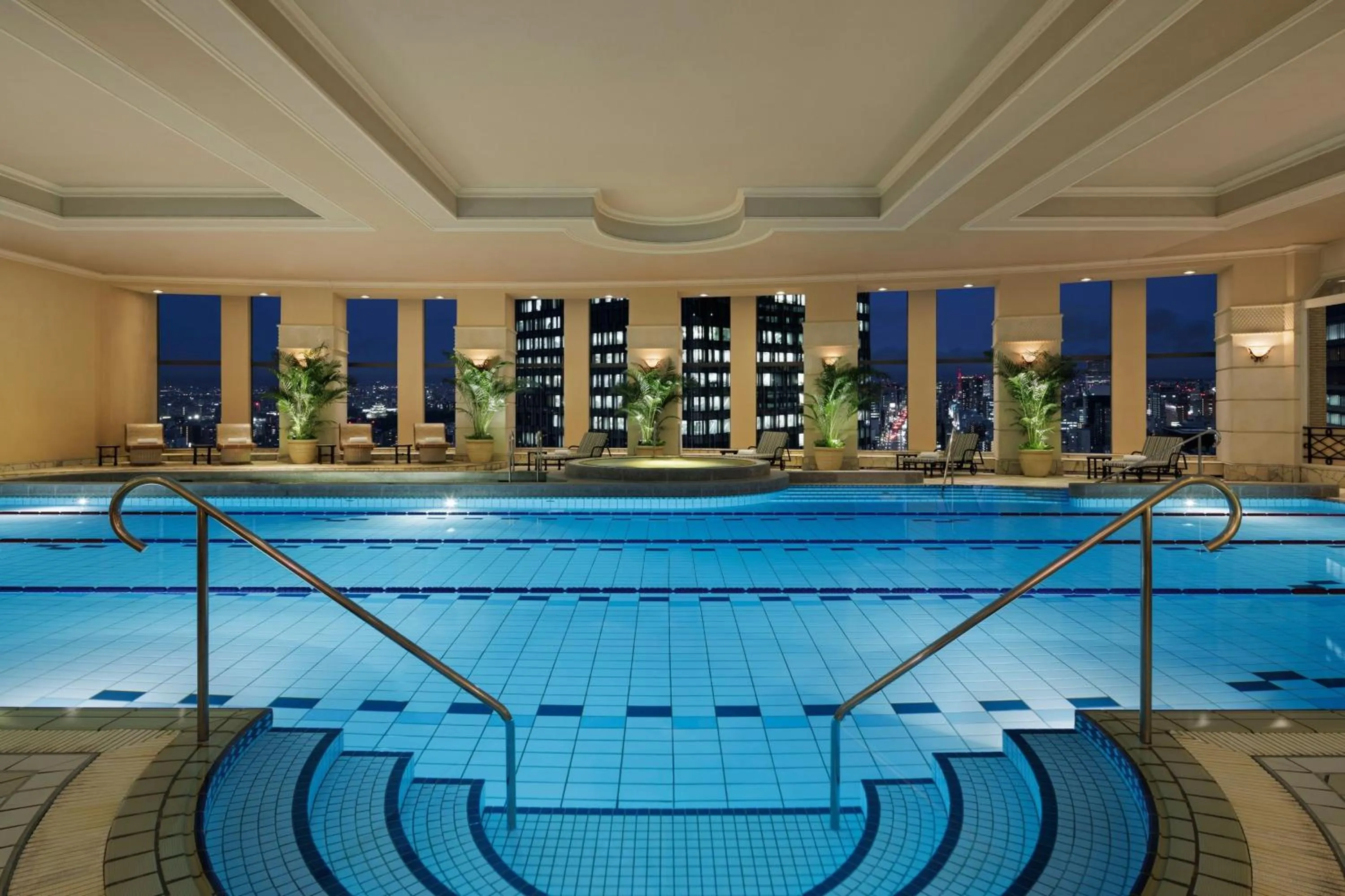 Swimming pool in Nagoya Marriott Associa Hotel