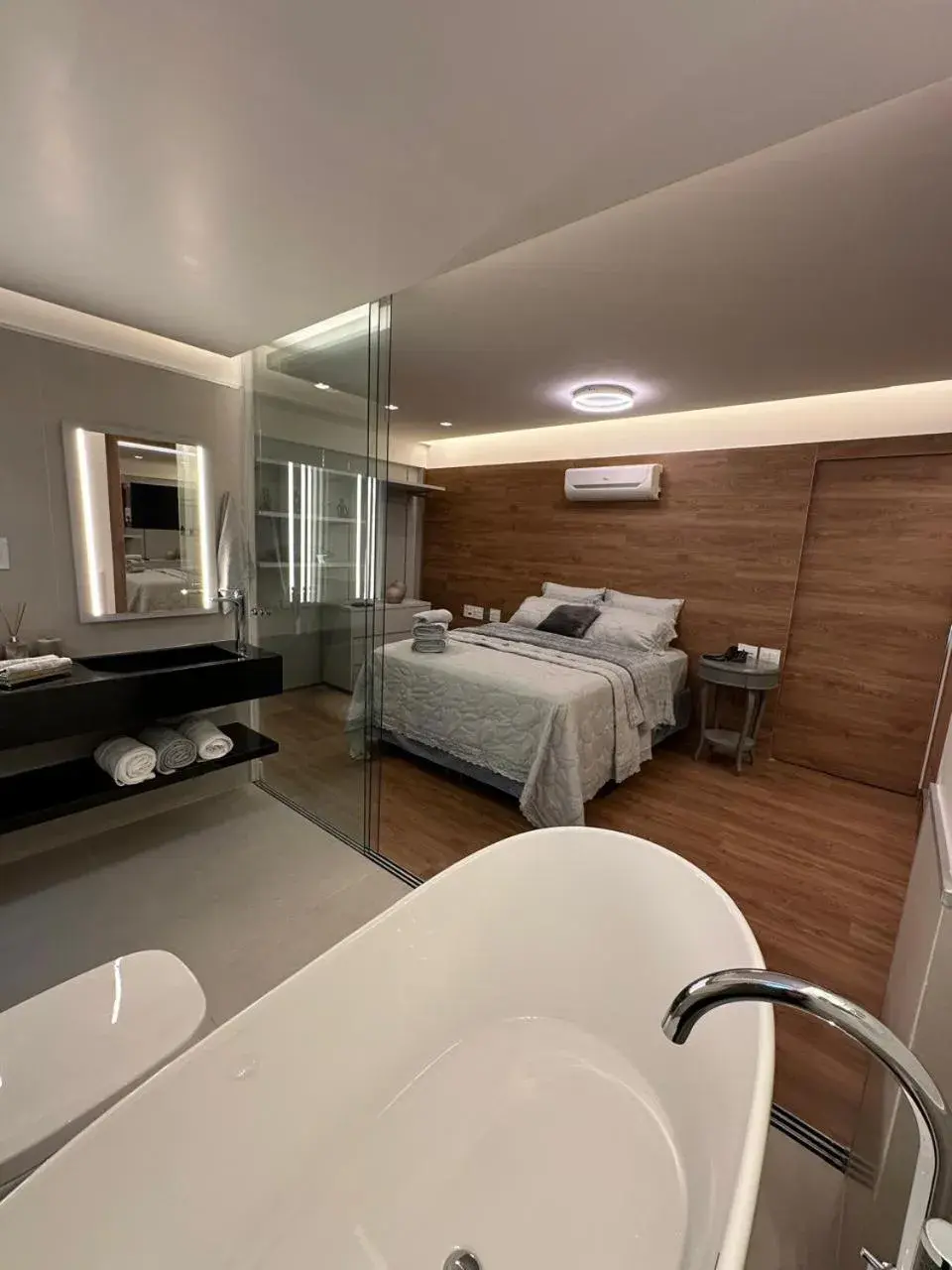 Presidential Suite in River Palace Hotel Presidential Suite in River Palace Hotel