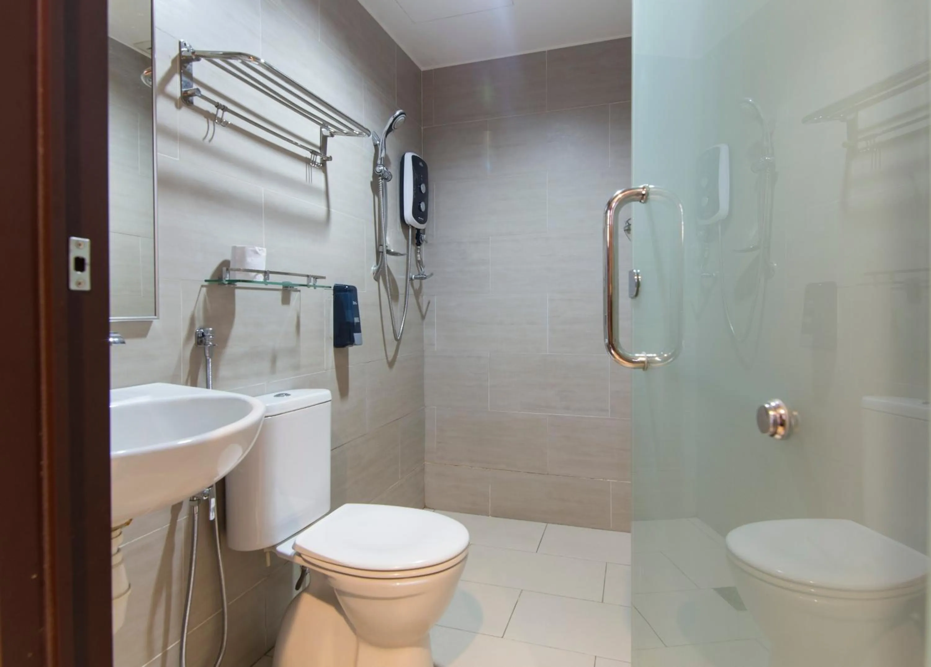 Bathroom in Signature Hotel @ Puchong Setiawalk