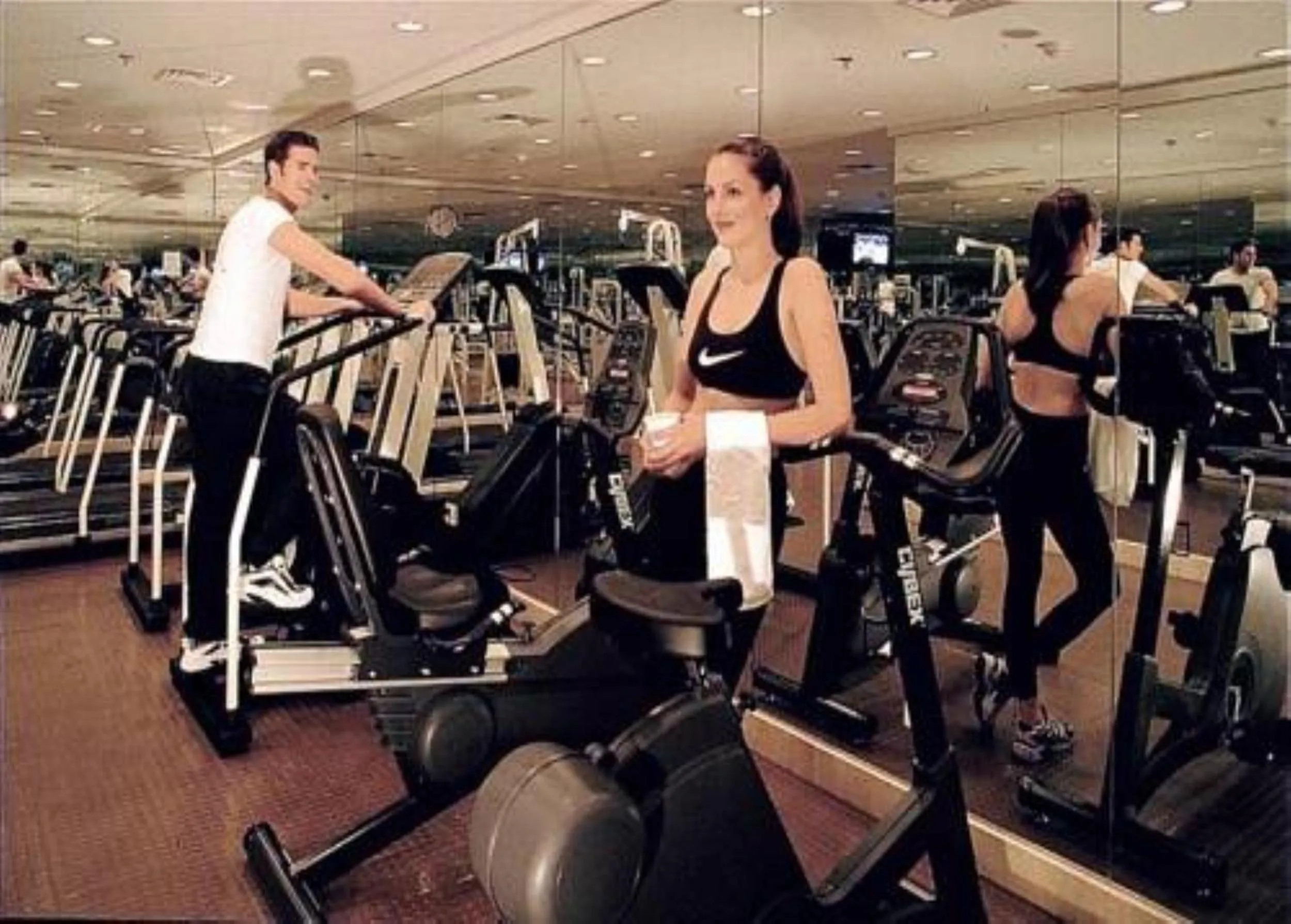 Fitness centre/facilities in Jin Jiang Hotel