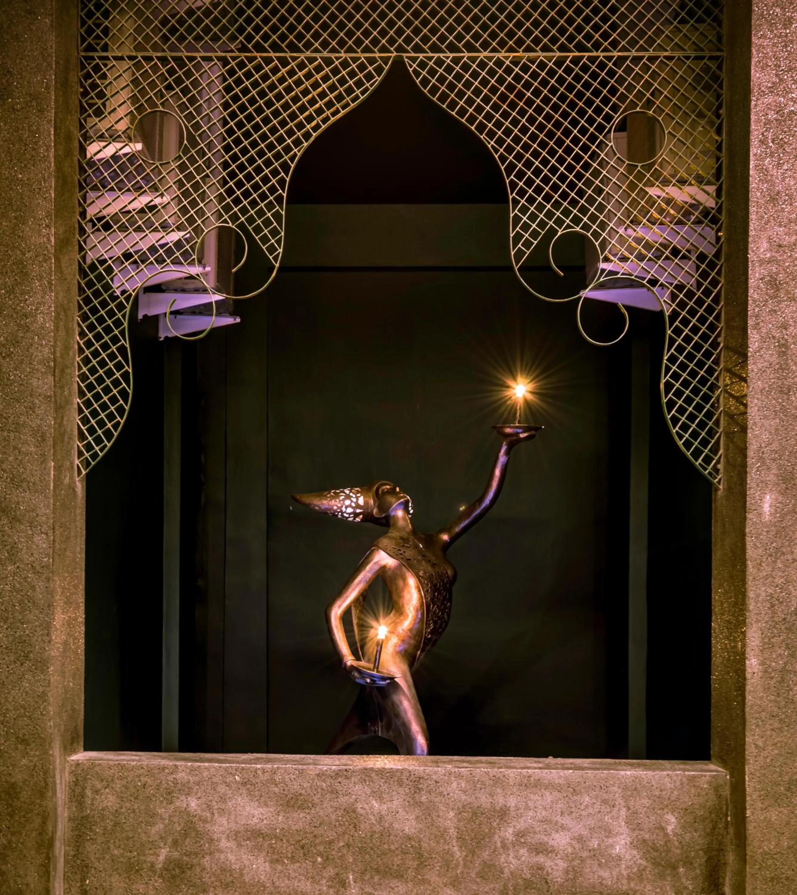 Decorative detail in Oxville Hotel