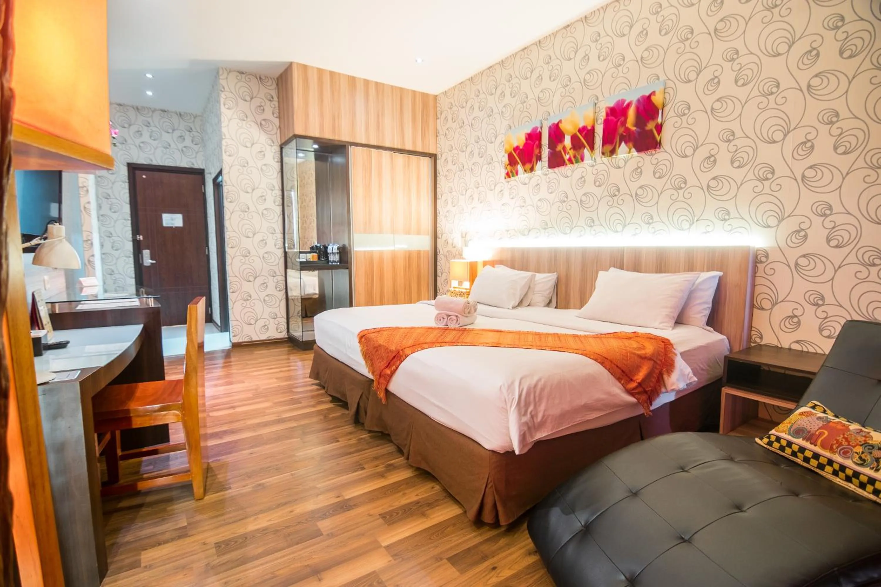 Bed in Oxville Hotel