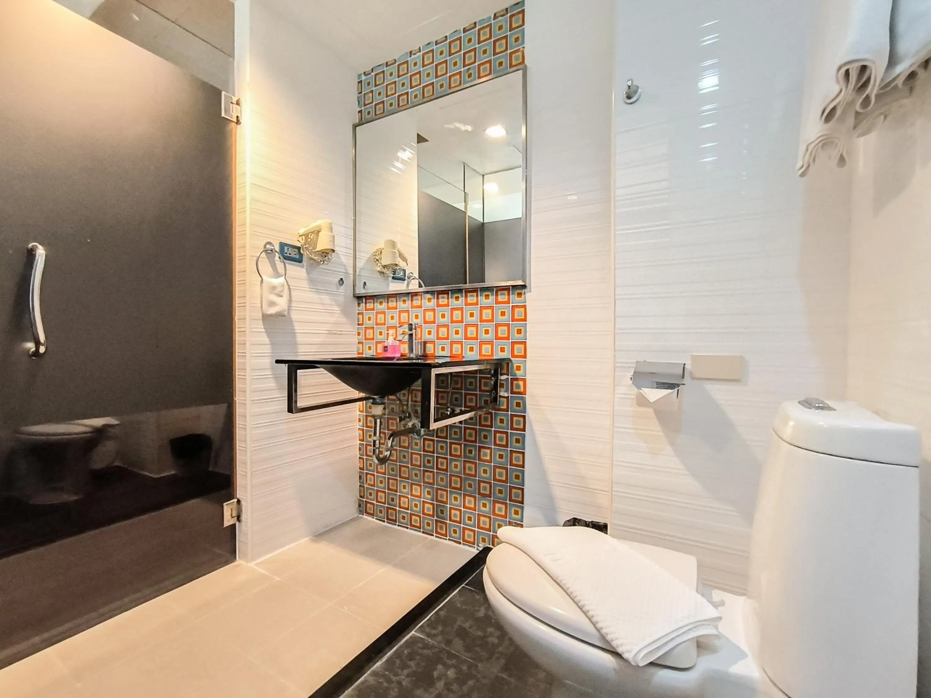 Bathroom in Citin Sukhumvit 11 Nana Bangkok by Compass Hospitality