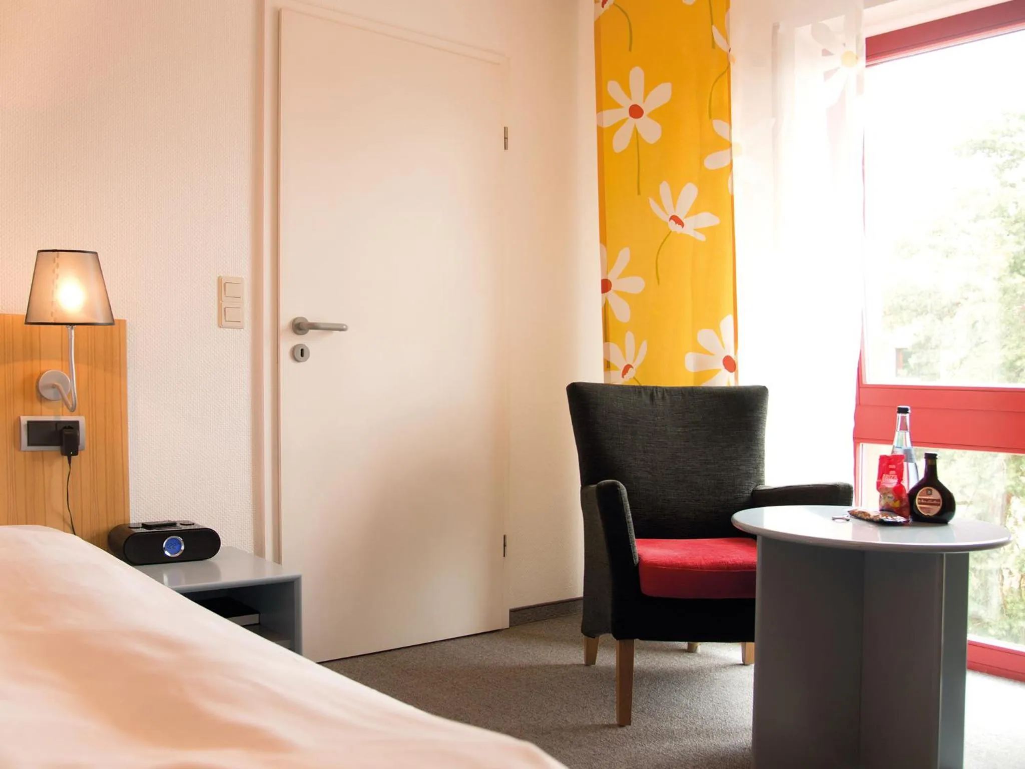 Photo of the whole room, Bed in Avenon Privat-Hotel Am Steinberg