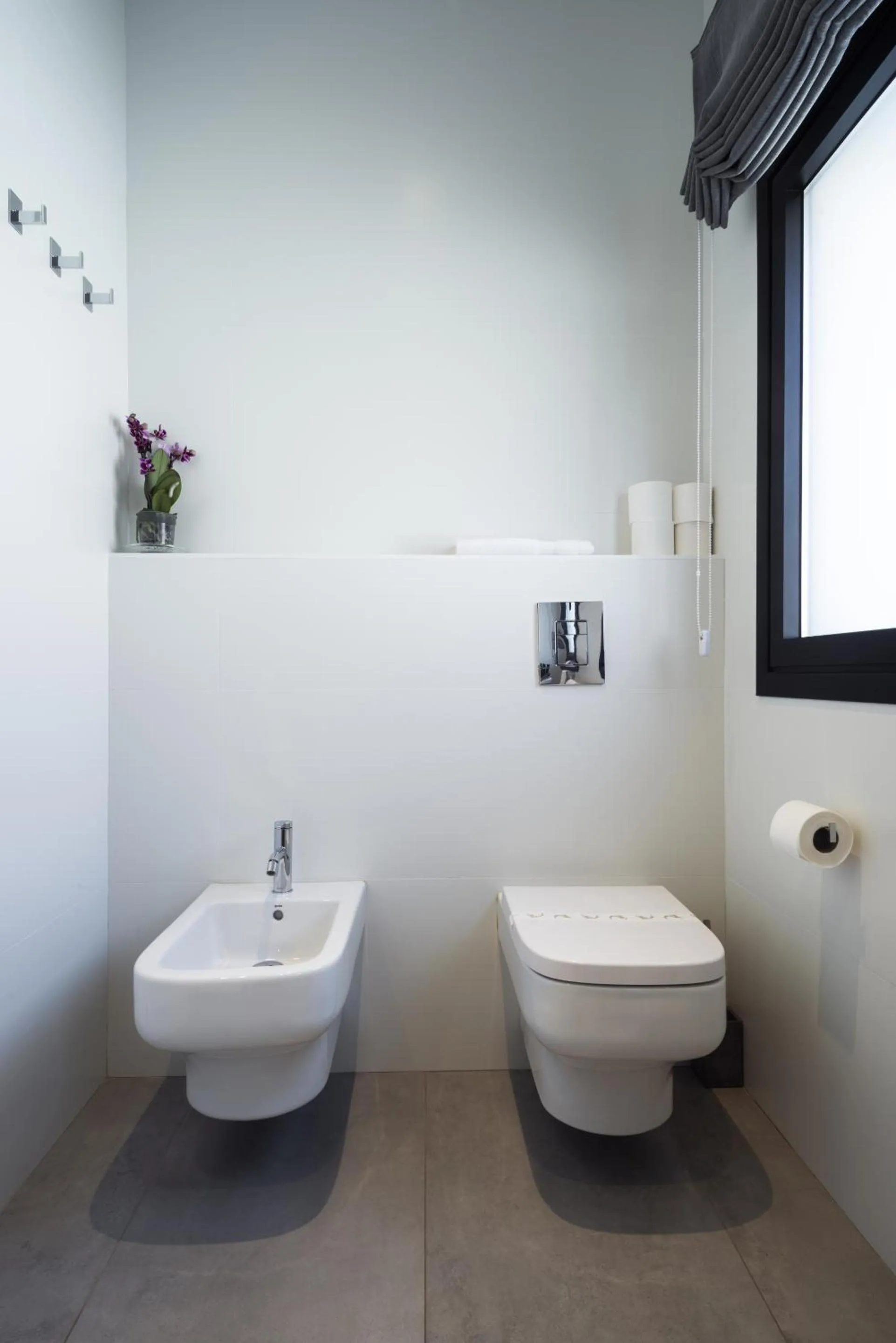 Bathroom in La Playa Suites Suances