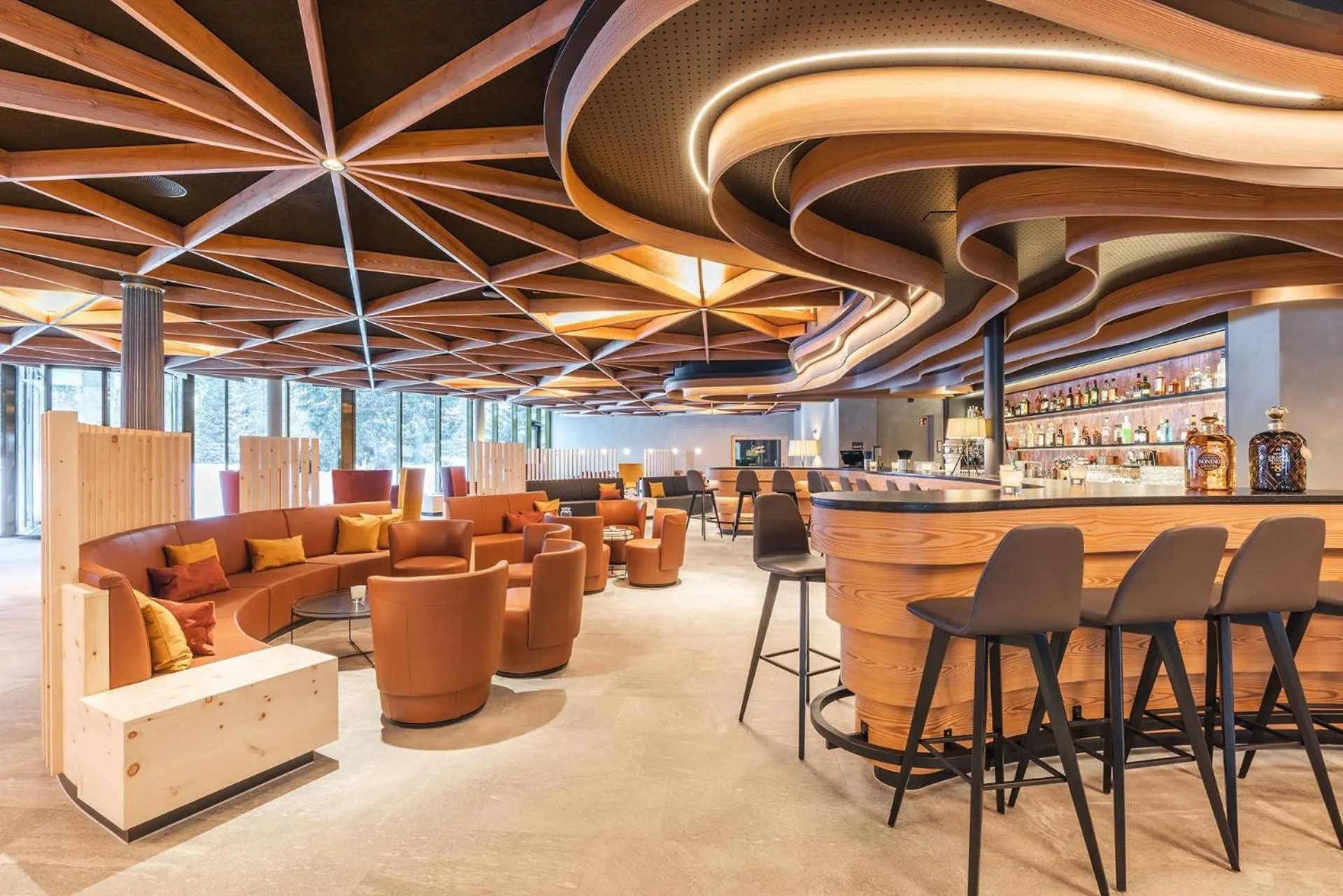 Lounge or bar in Hotel Laudinella