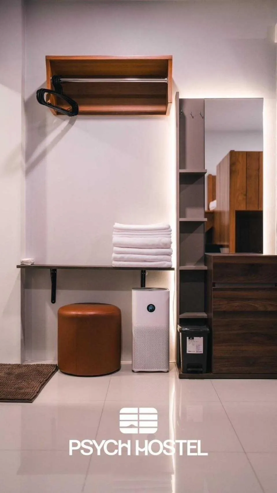 Photo of the whole room in Psych Hostel