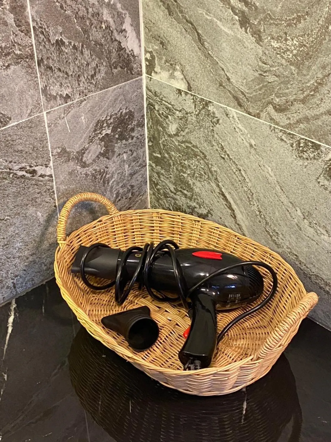 Area and facilities in Psych Hostel