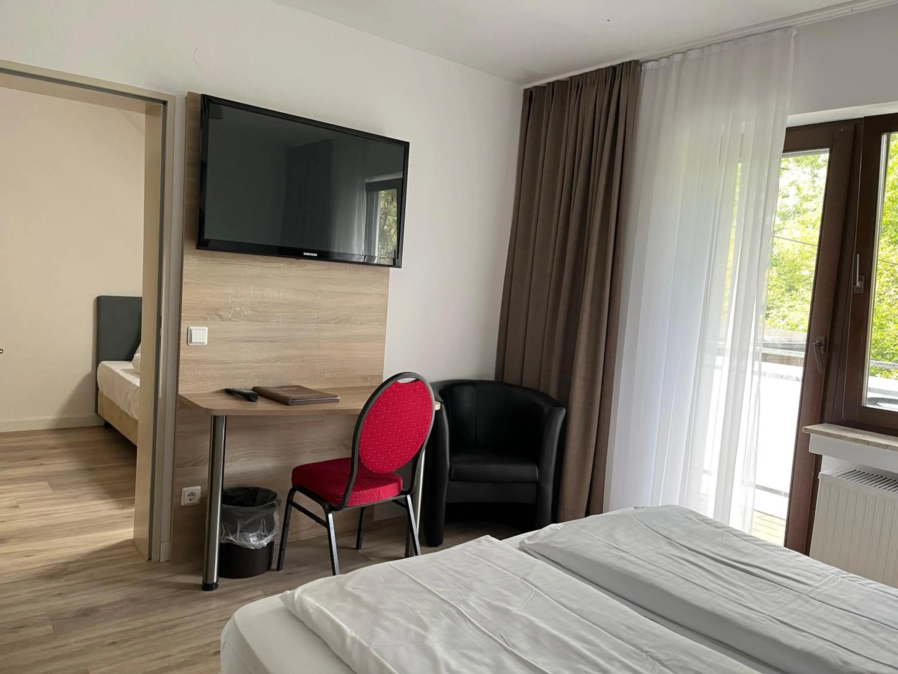 Bed in Hotel und Weingut Karlsmühle