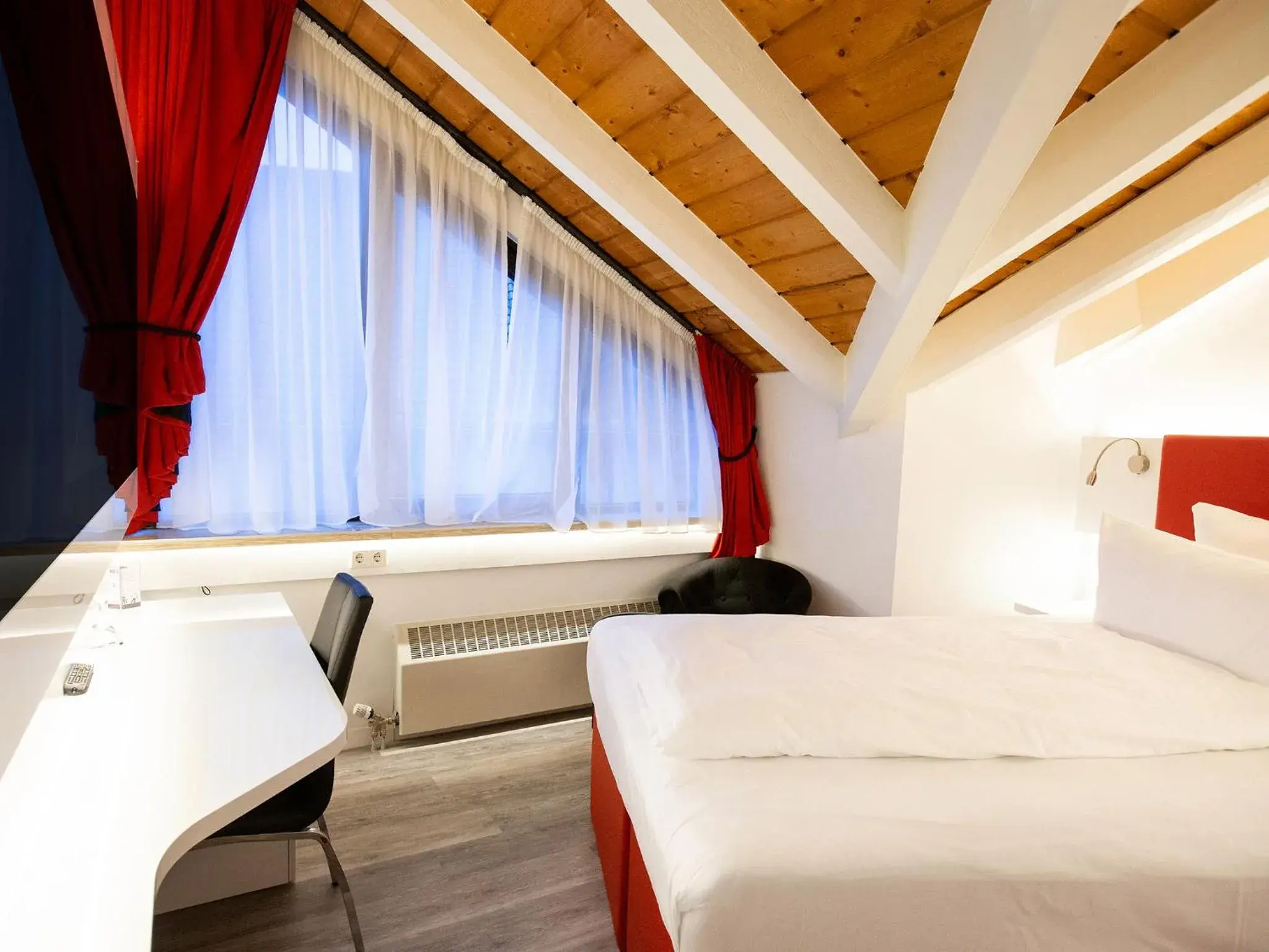 Single Room in DORMERO Hotel Düsseldorf Single Room in DORMERO Hotel Düsseldorf