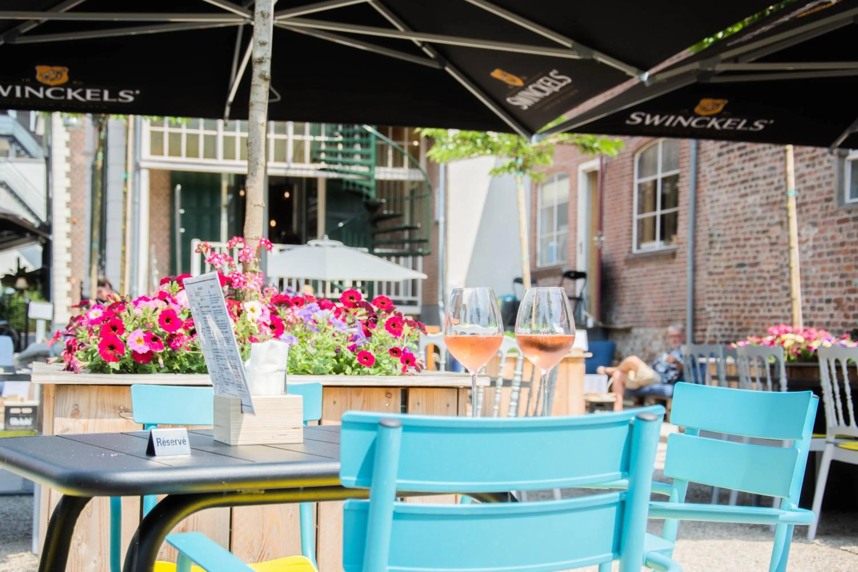 Restaurant/places to eat in Boetiekhotel Villa Wanrooy