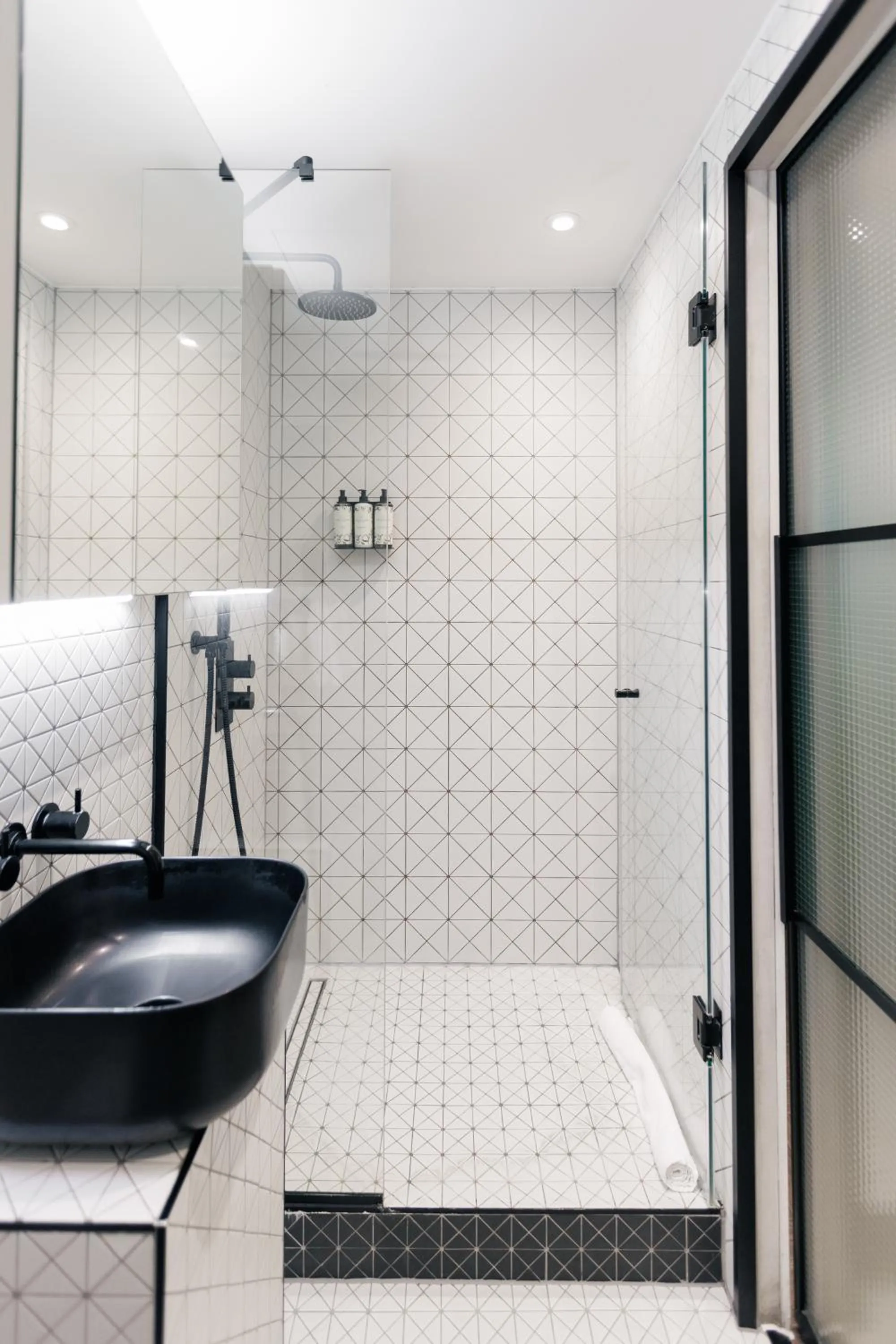 Shower in Staycity Aparthotels London Dalston