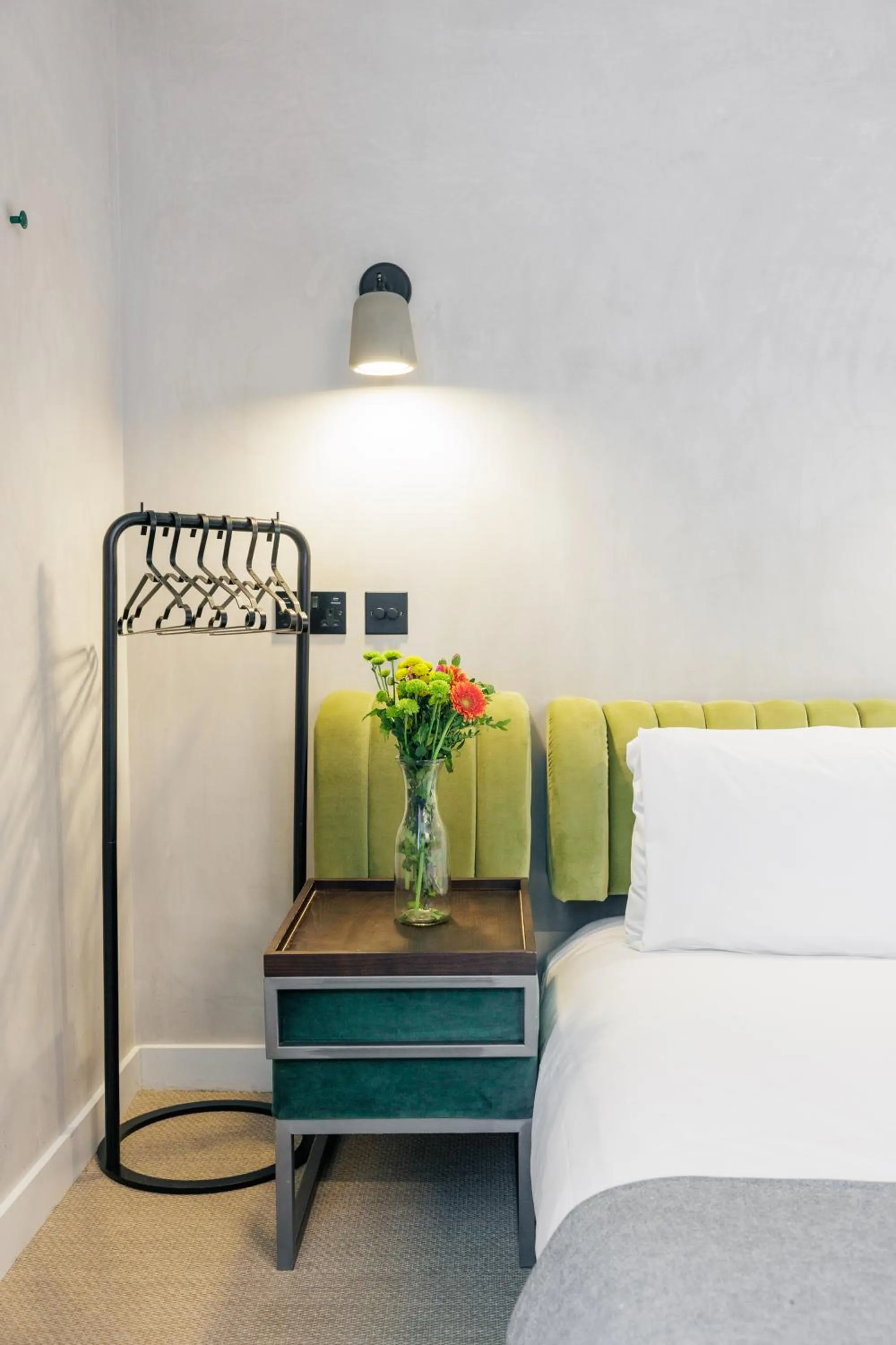 Decorative detail, Bed in Staycity Aparthotels London Dalston