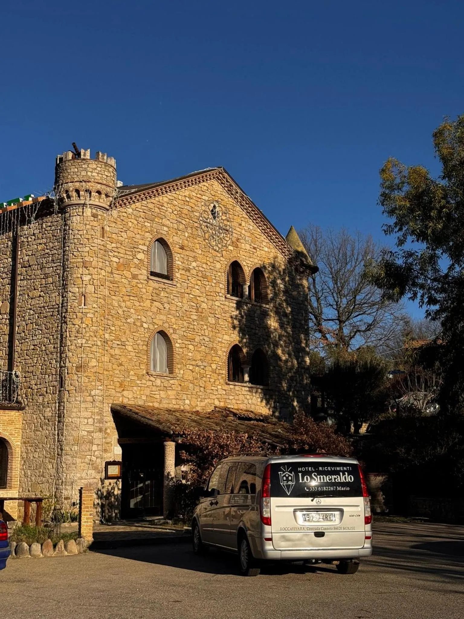 Property building in Hotel Lo Smeraldo