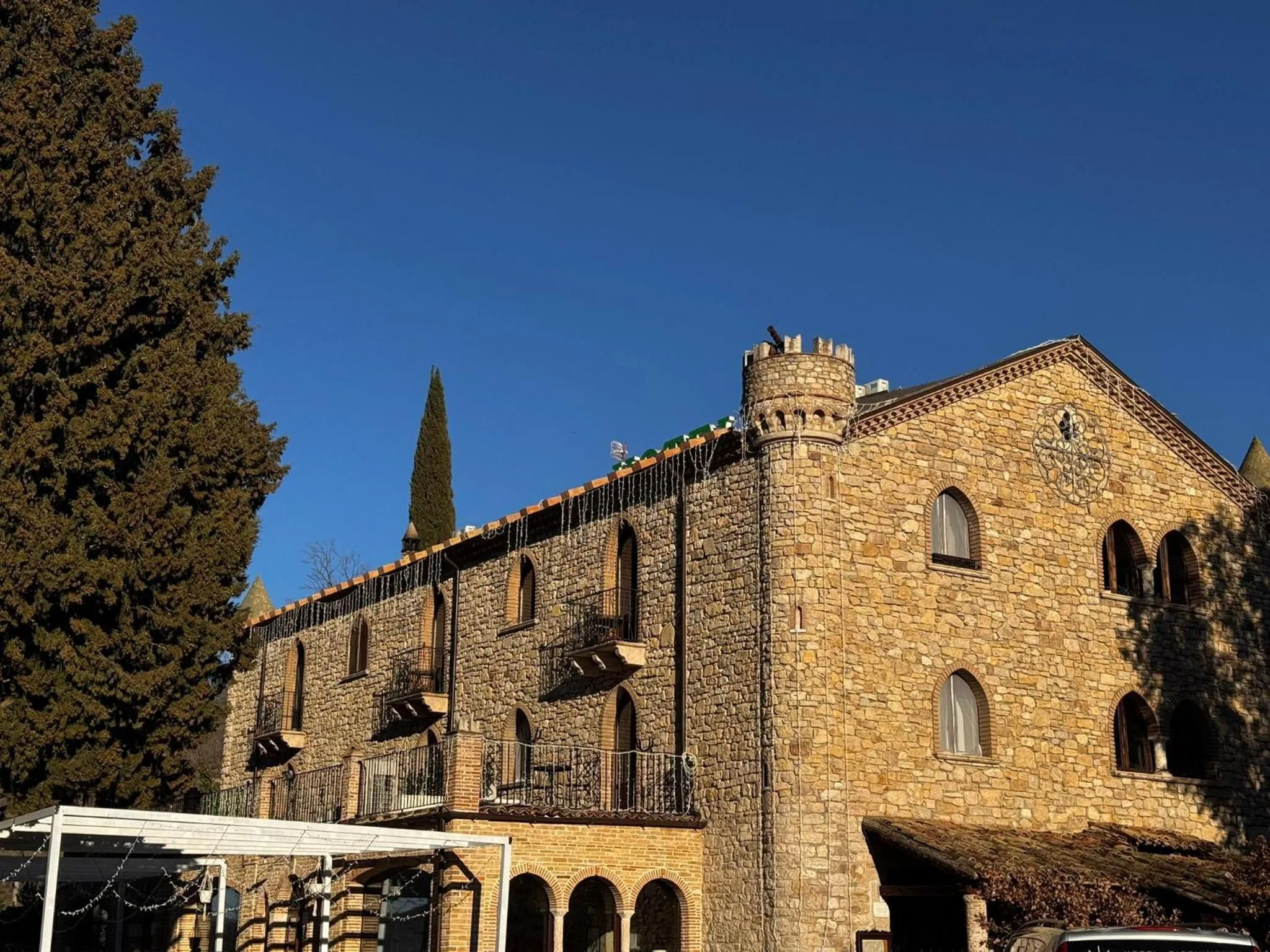 Property building in Hotel Lo Smeraldo