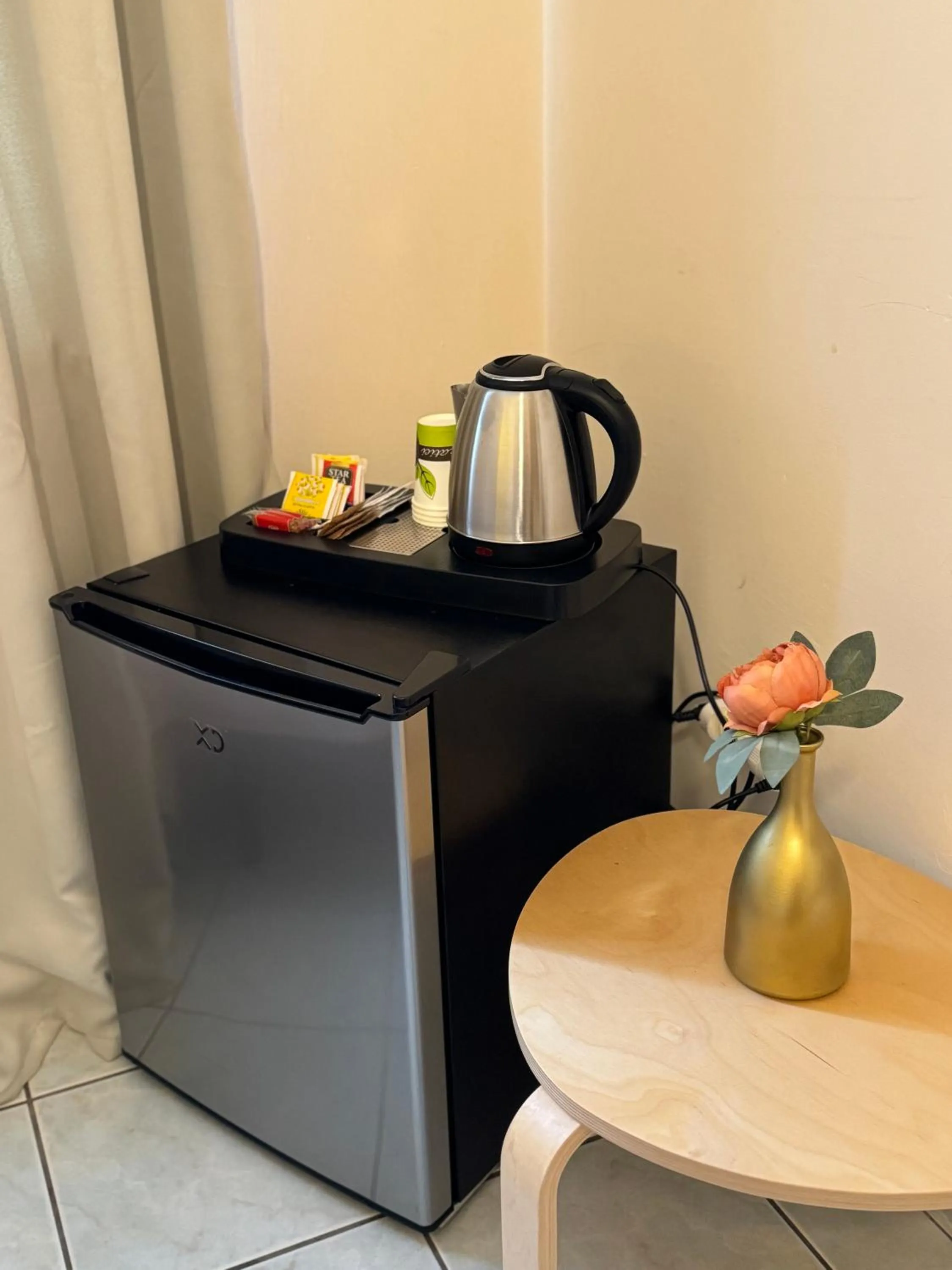 Coffee/tea facilities in Hotel Lo Smeraldo