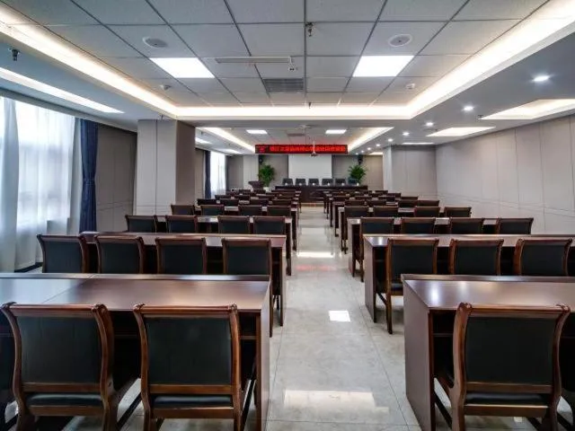 Jinjiang Inn Select Zibo Boshan Passenger Station Branch