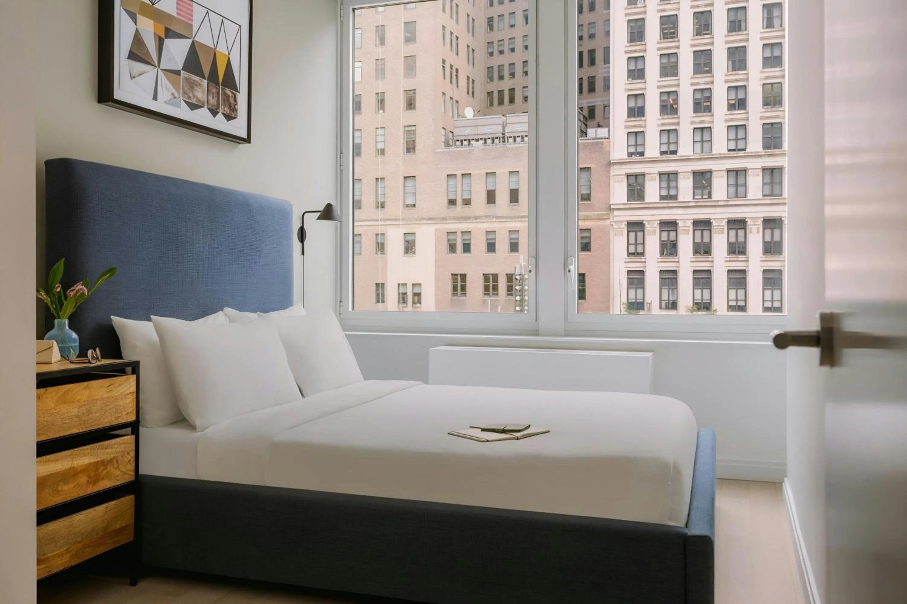 Bedroom, Bed in Sonder by Marriott Bonvoy Battery Park Apartments Financial District