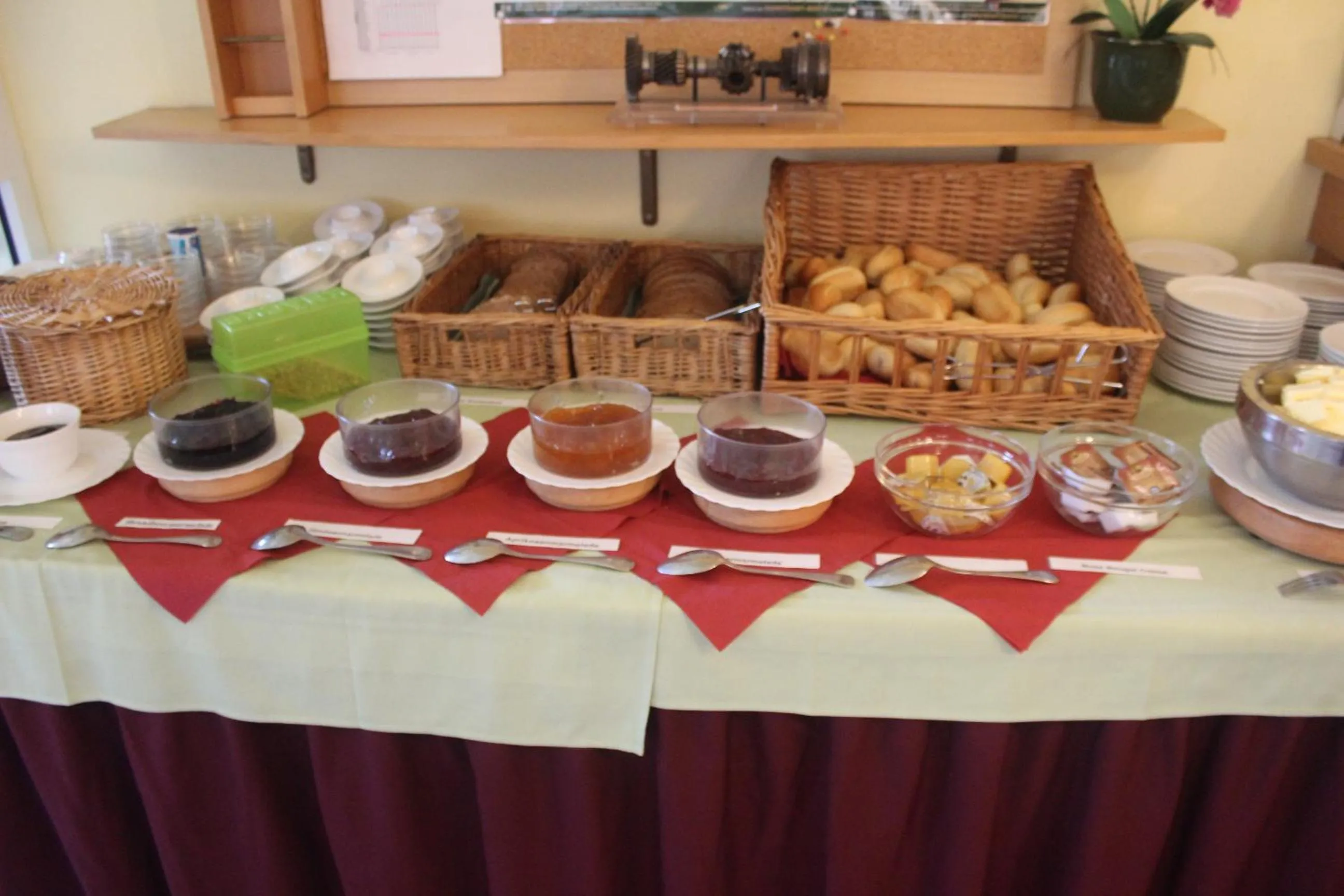 Buffet breakfast in Hotel Riedel