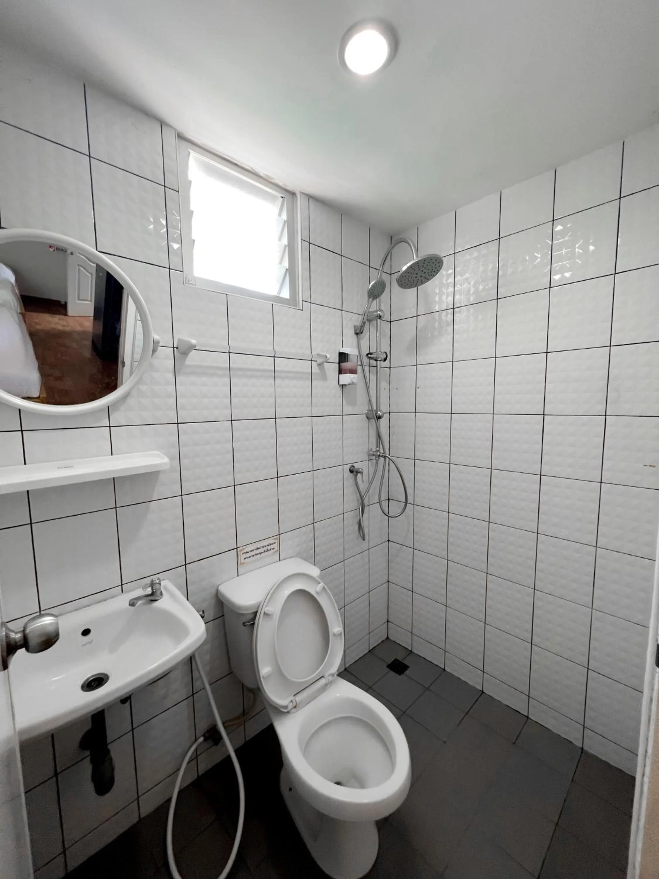 Bathroom in Pranot Apartment & Spa