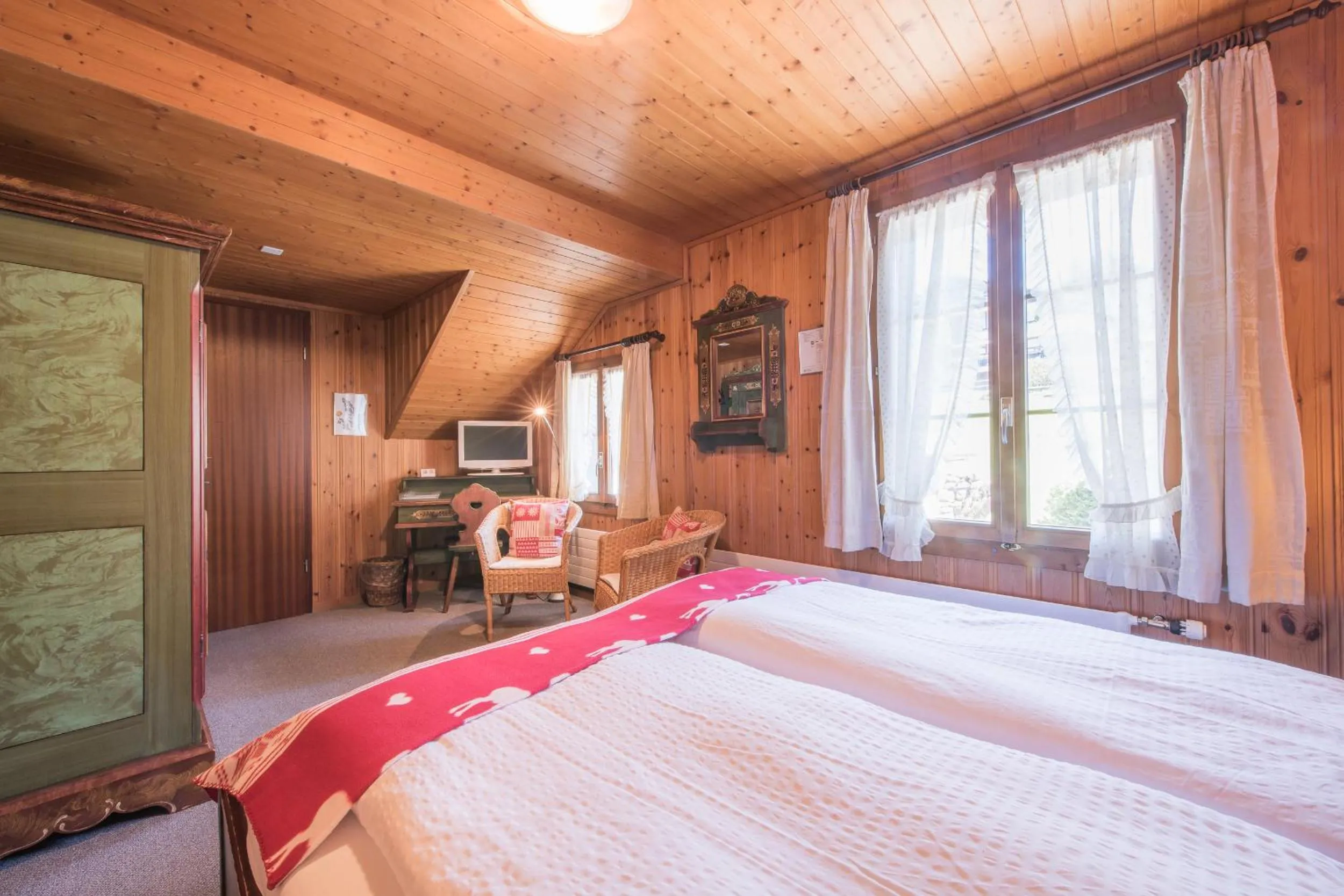 Photo of the whole room, Bed in Hotel Fassbind Beausite