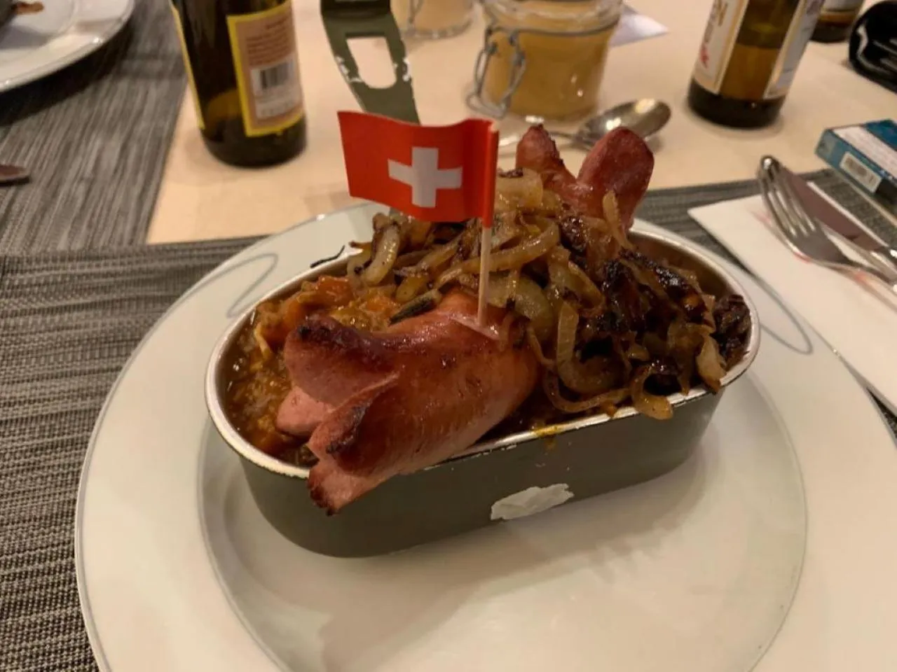 Restaurant/places to eat in Hotel Fassbind Beausite