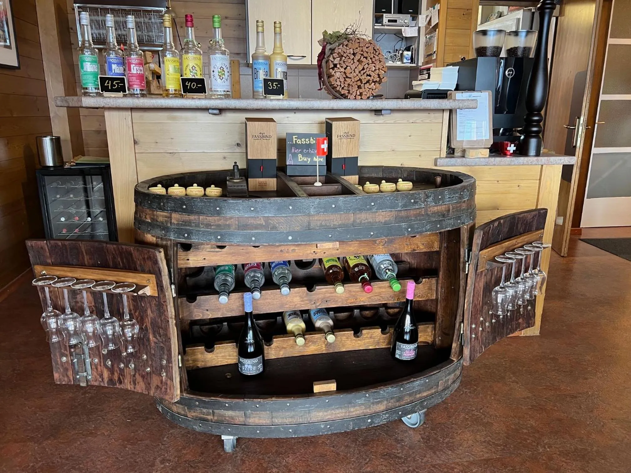 Lounge or bar in Hotel Fassbind Beausite