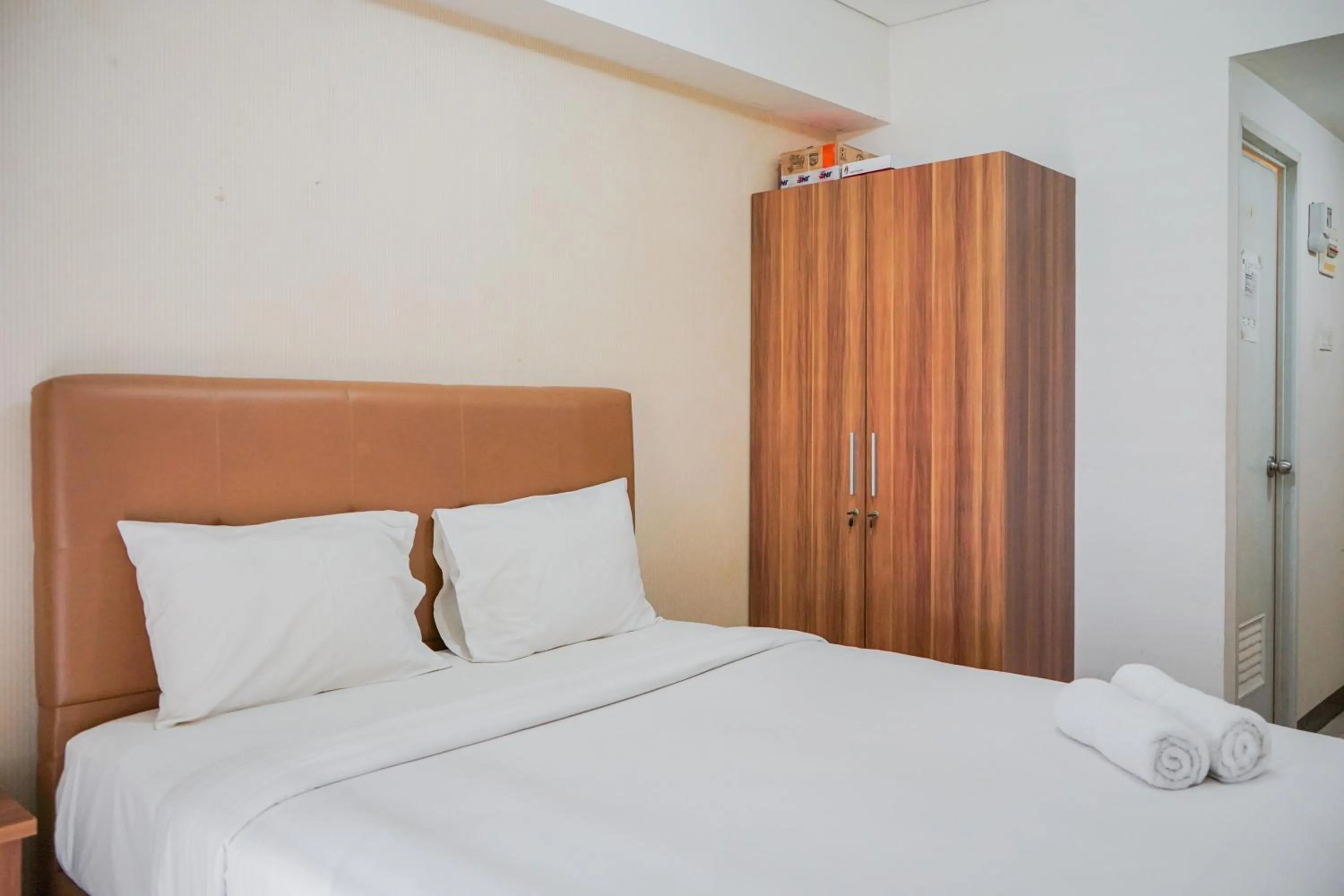 Relax and Comfy @ Studio 19 Avenue Apartment By Travelio