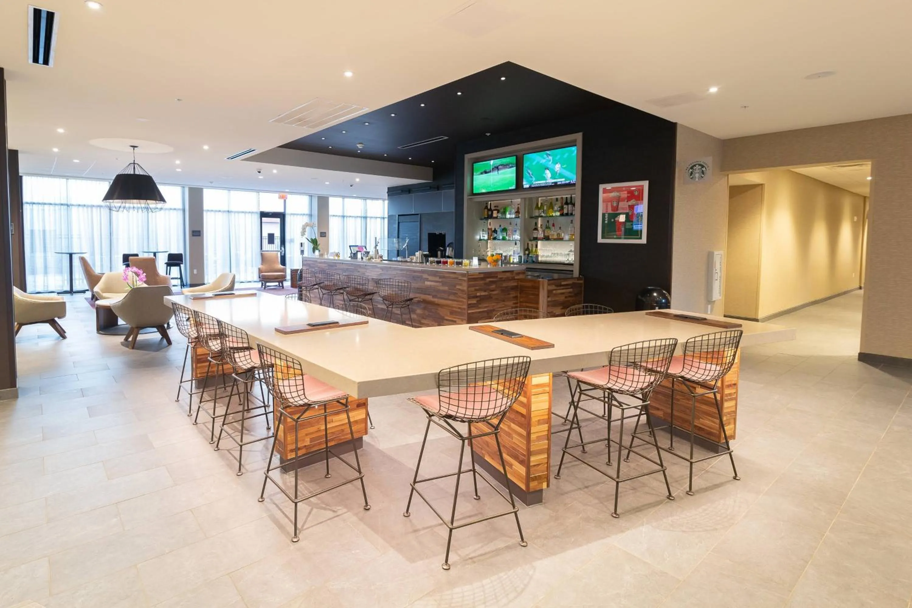 Restaurant/places to eat in Courtyard by Marriott Cartersville