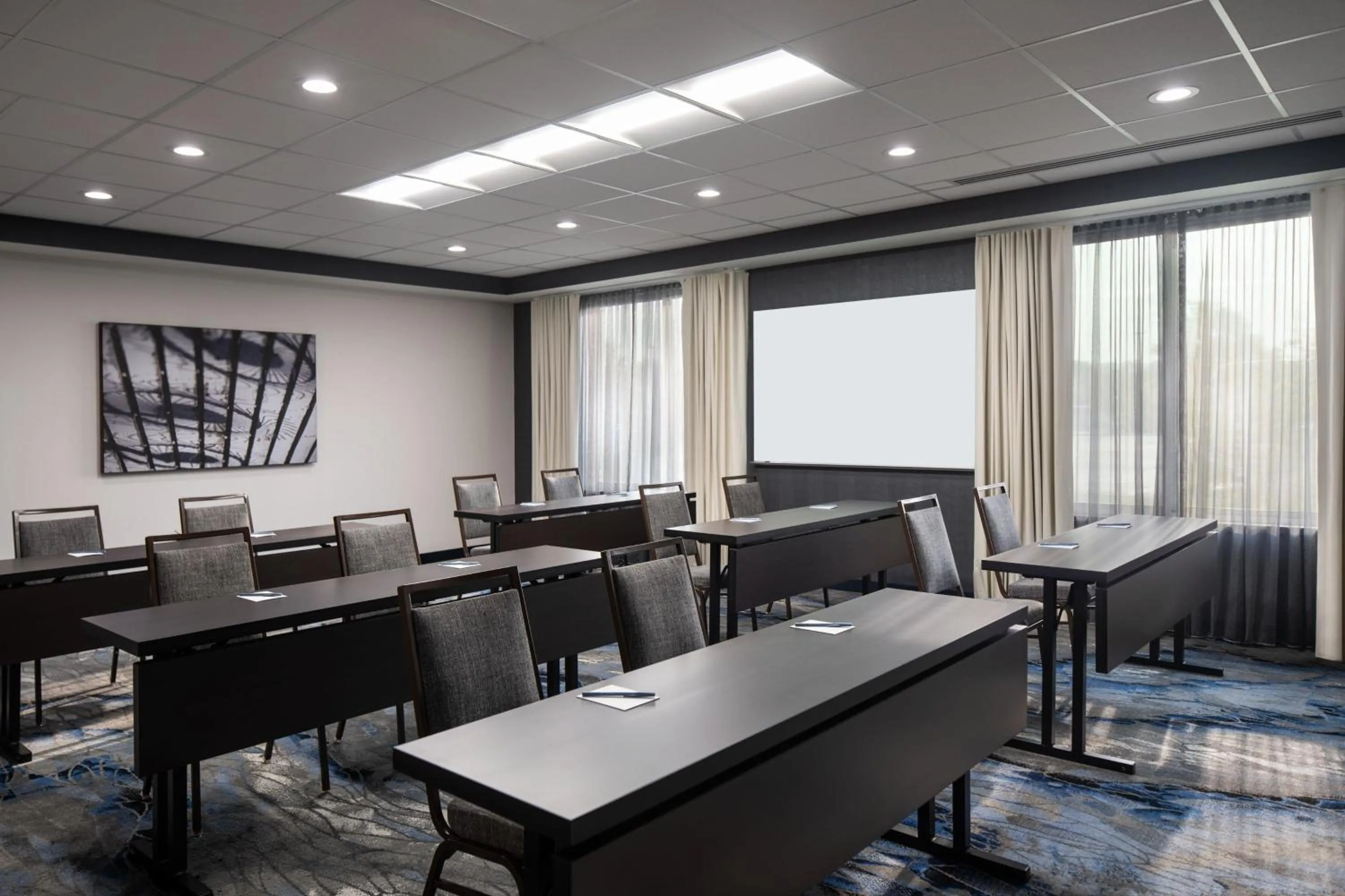 Meeting/conference room in Fairfield Inn & Suites by Marriott Cleveland Tiedeman Road