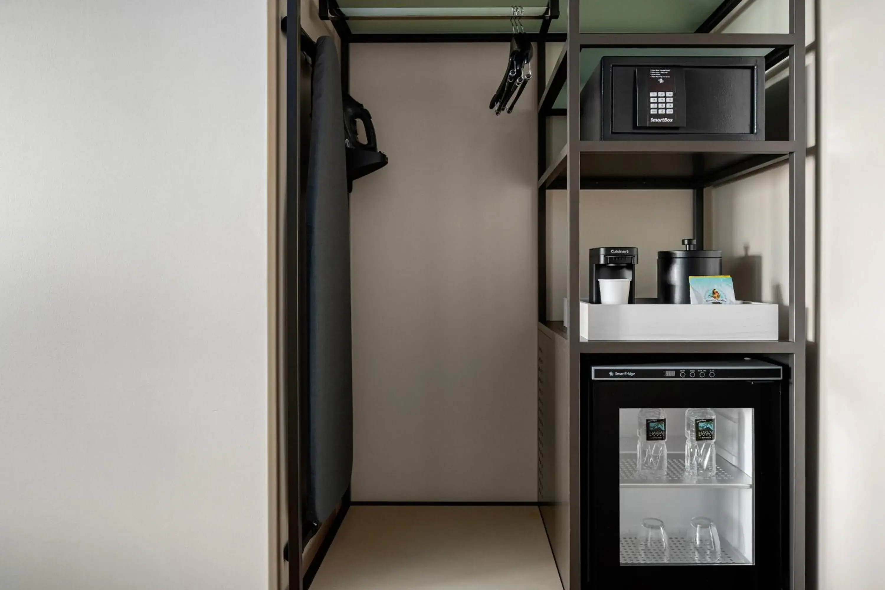 Guest room with king bed, sofa bed in AC Hotel by Marriott Maui Wailea Guest room with king bed, sofa bed in AC Hotel by Marriott Maui Wailea