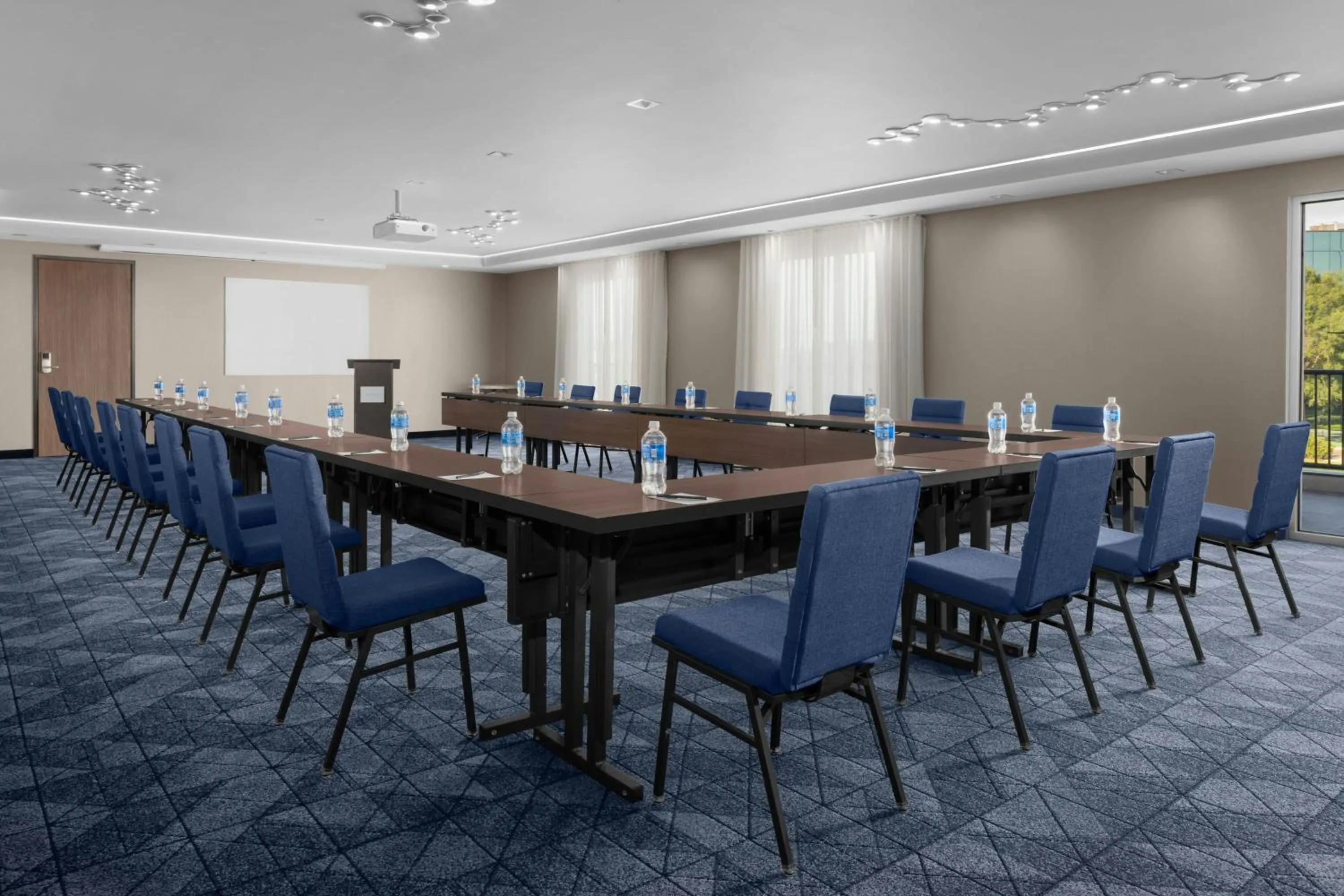 Meeting/conference room in Courtyard by Marriott Houston I-10 West/Memorial