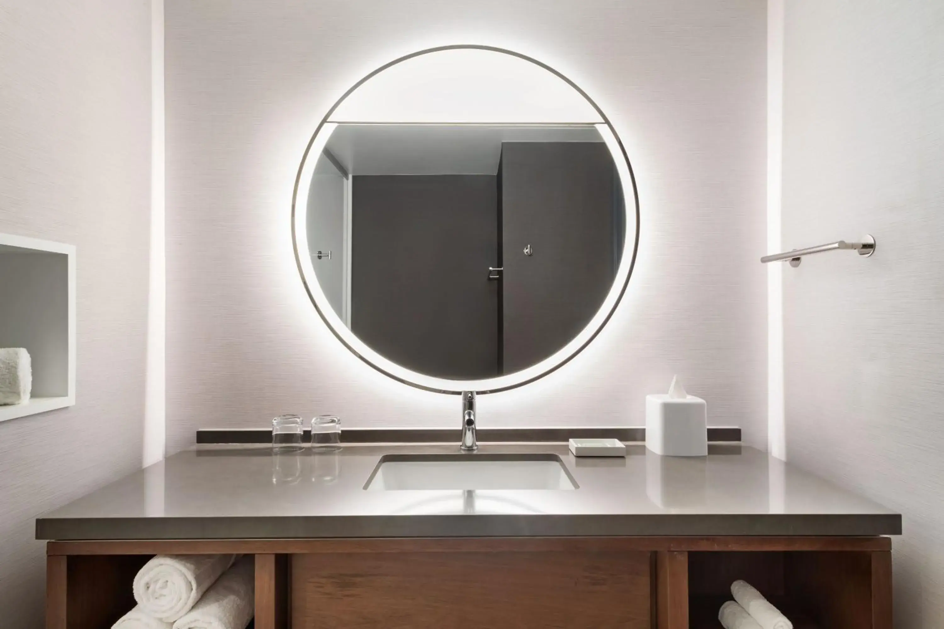 Queen Room with Two Queen Beds and Partial Water View - Hearing Accessible in Courtyard by Marriott Marina del Rey Queen Room with Two Queen Beds and Partial Water View - Hearing Accessible in Courtyard by Marriott Marina del Rey