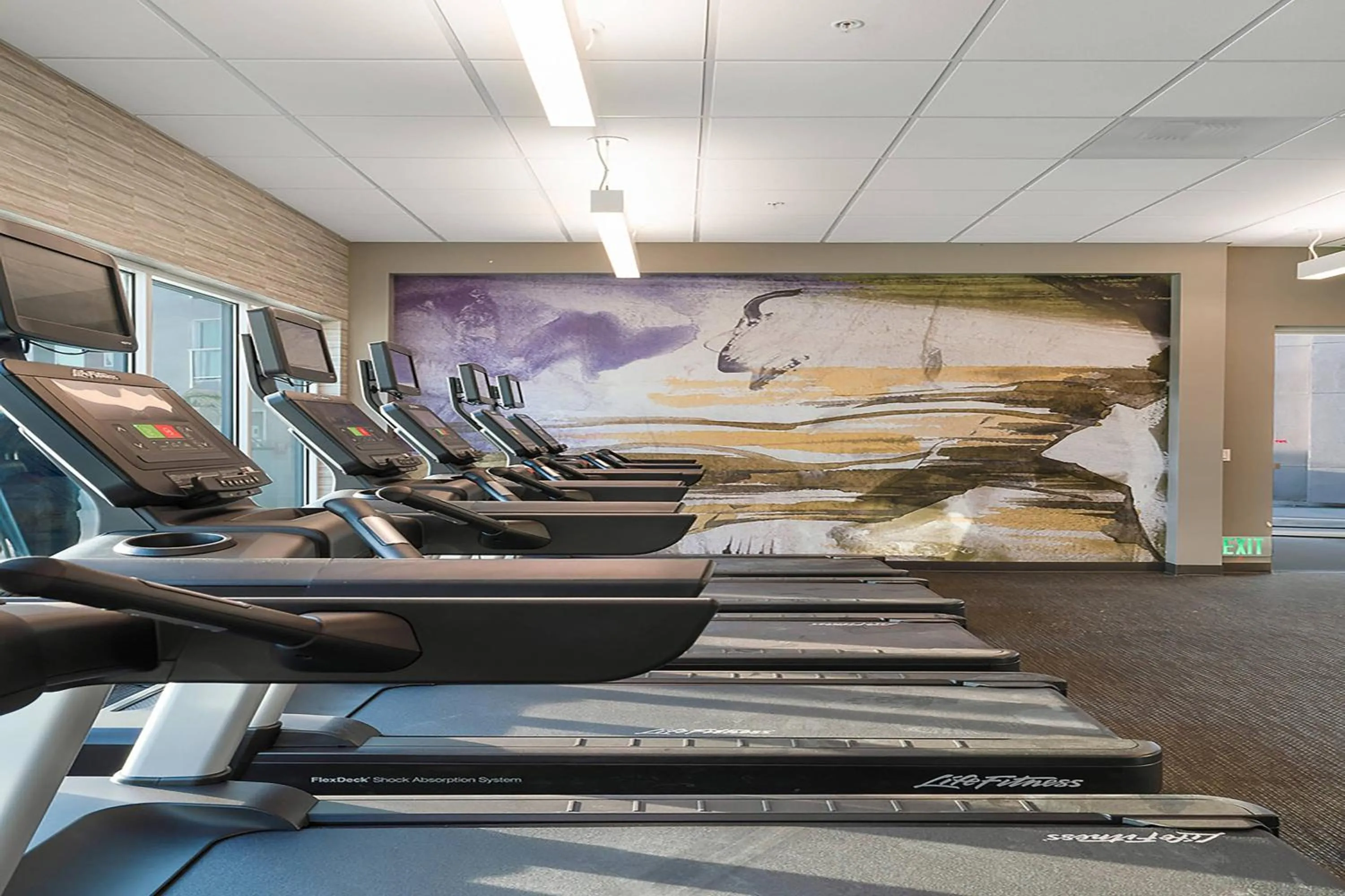 Fitness centre/facilities in Courtyard by Marriott Marina del Rey