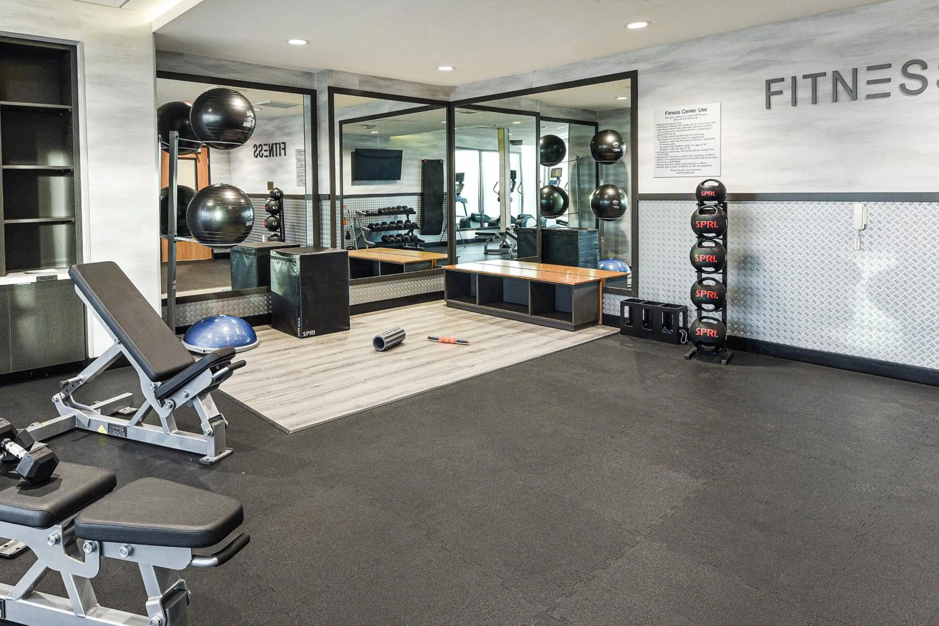 Fitness centre/facilities in Fairfield Inn & Suites by Marriott Menifee