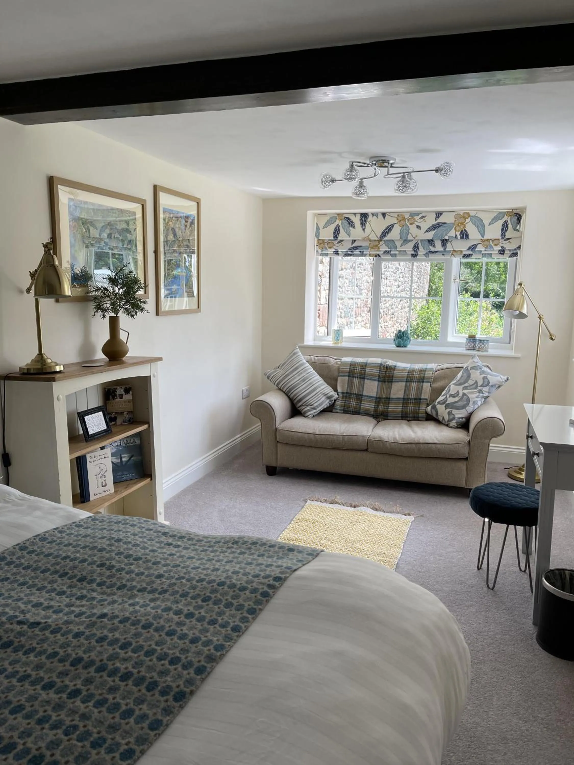 Bedroom, Bed in The Cosy Nook Cottage Company - Cosy Cottage