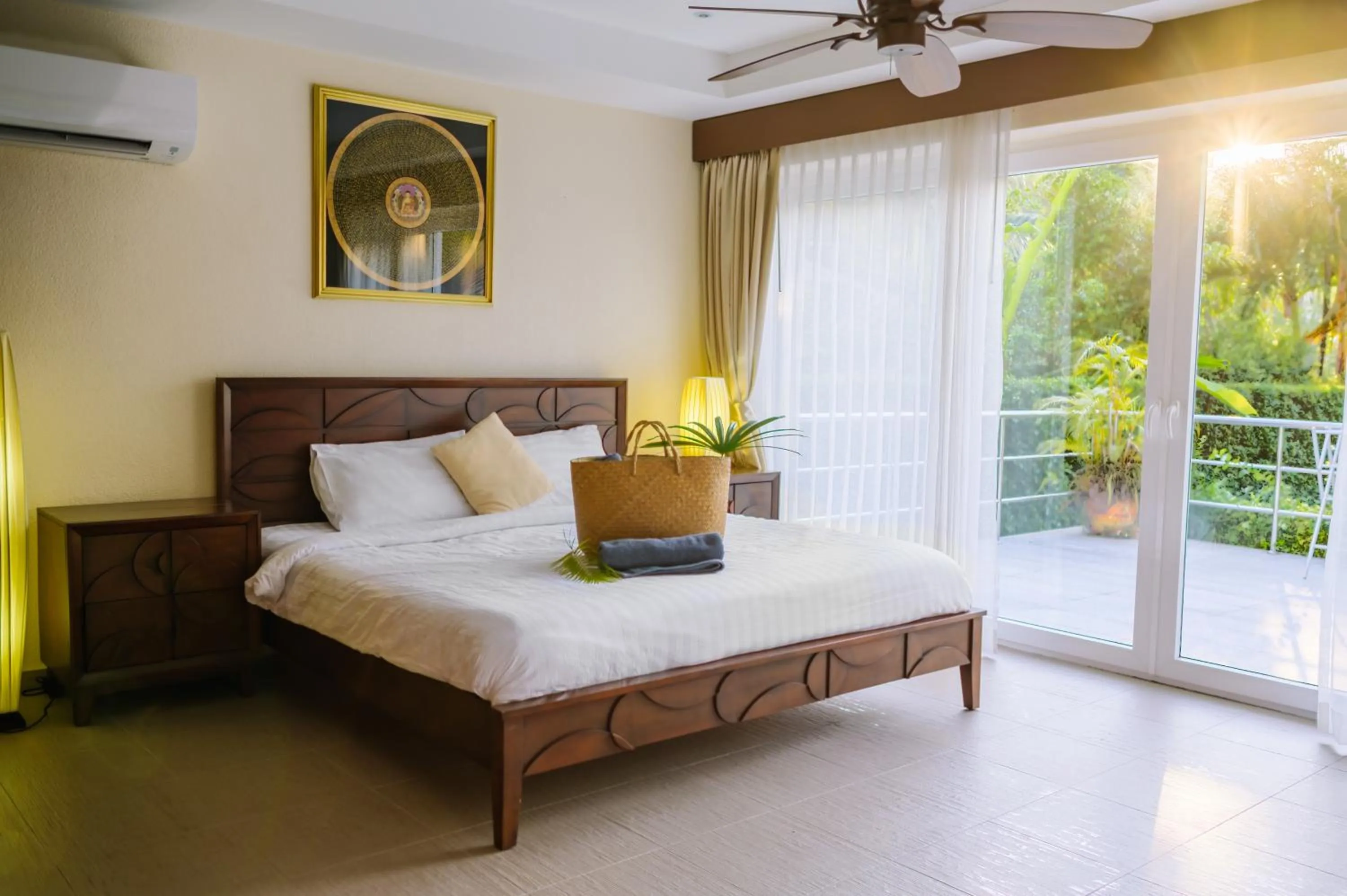 Bed in Utalay Koh Chang Villas