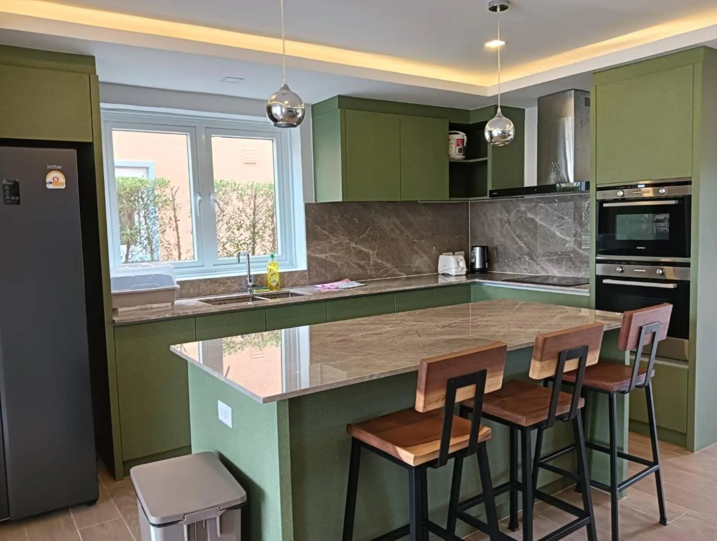 Kitchen or kitchenette in Utalay Koh Chang Villas