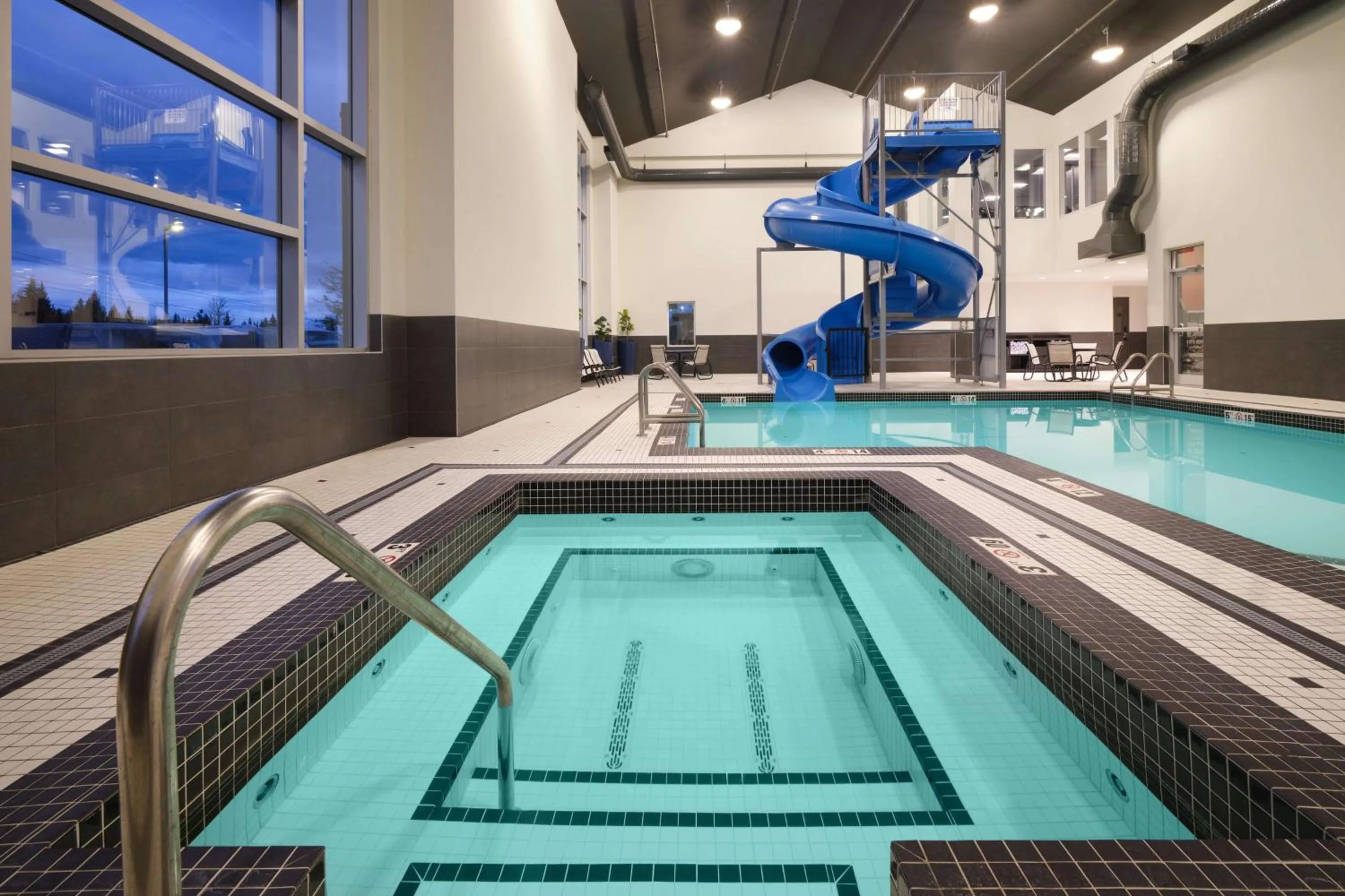 Hot Tub in Best Western Plus Prince George