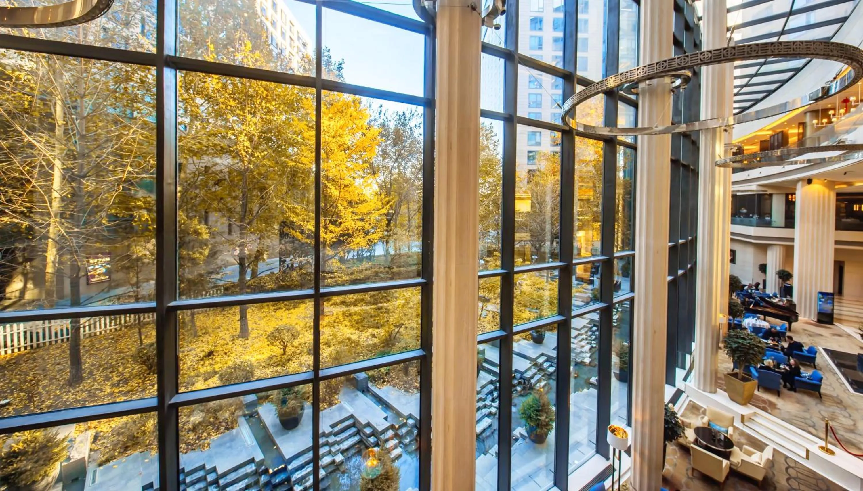 Restaurant/places to eat in Regent Beijing